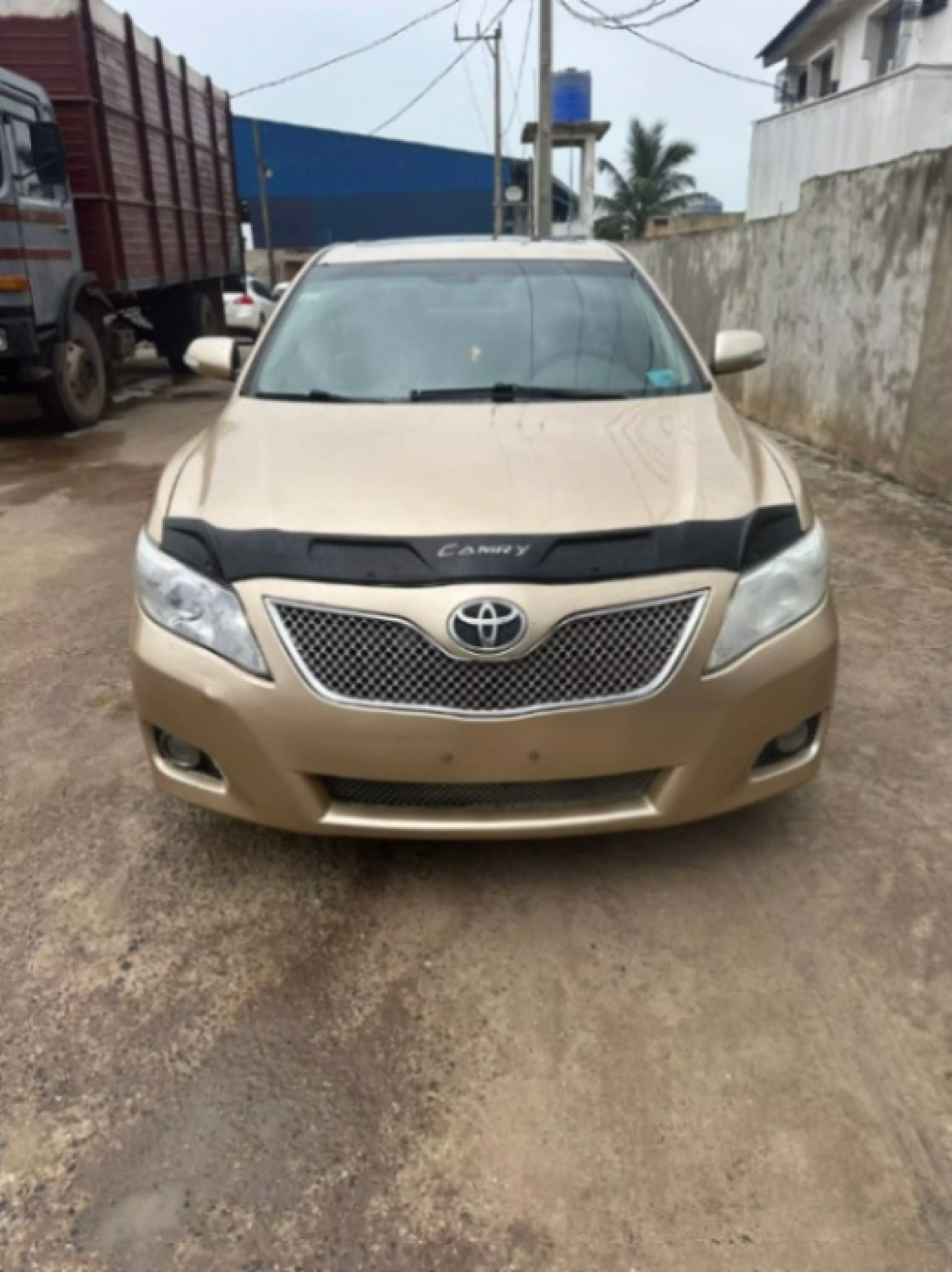 Toyota Camry - 2009