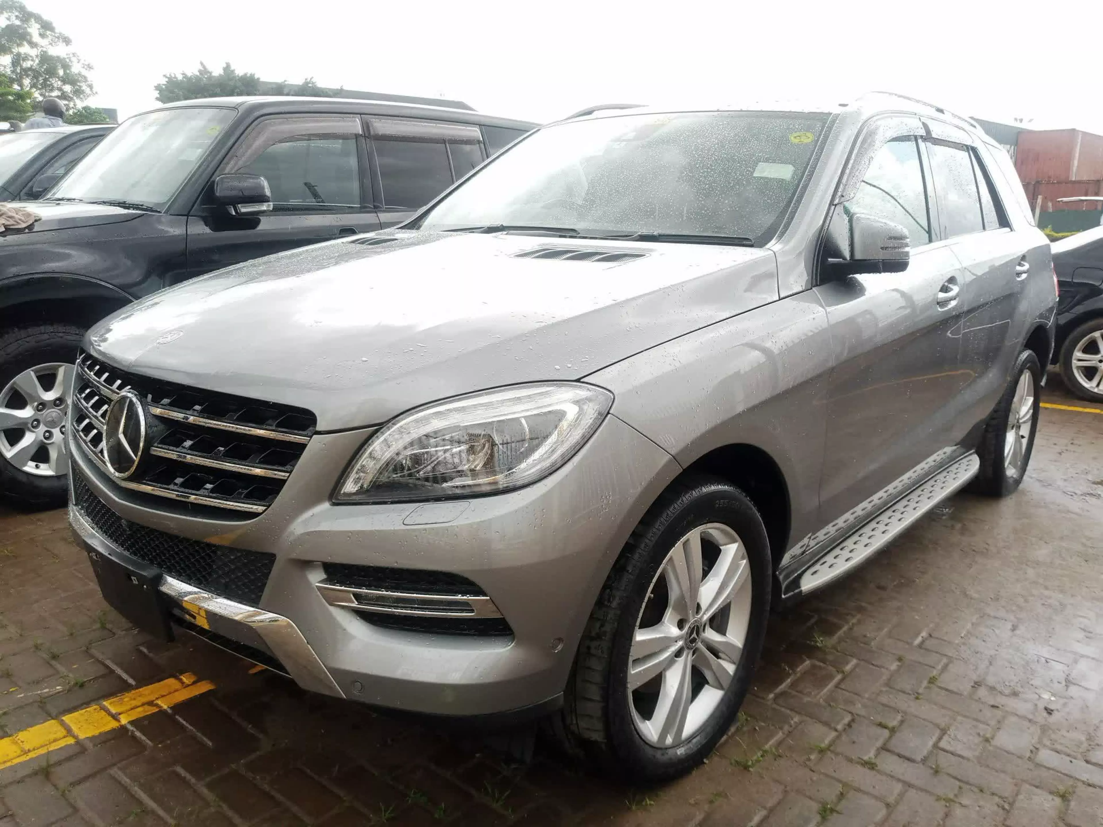 Mercedes-Benz ML 350 - 2013