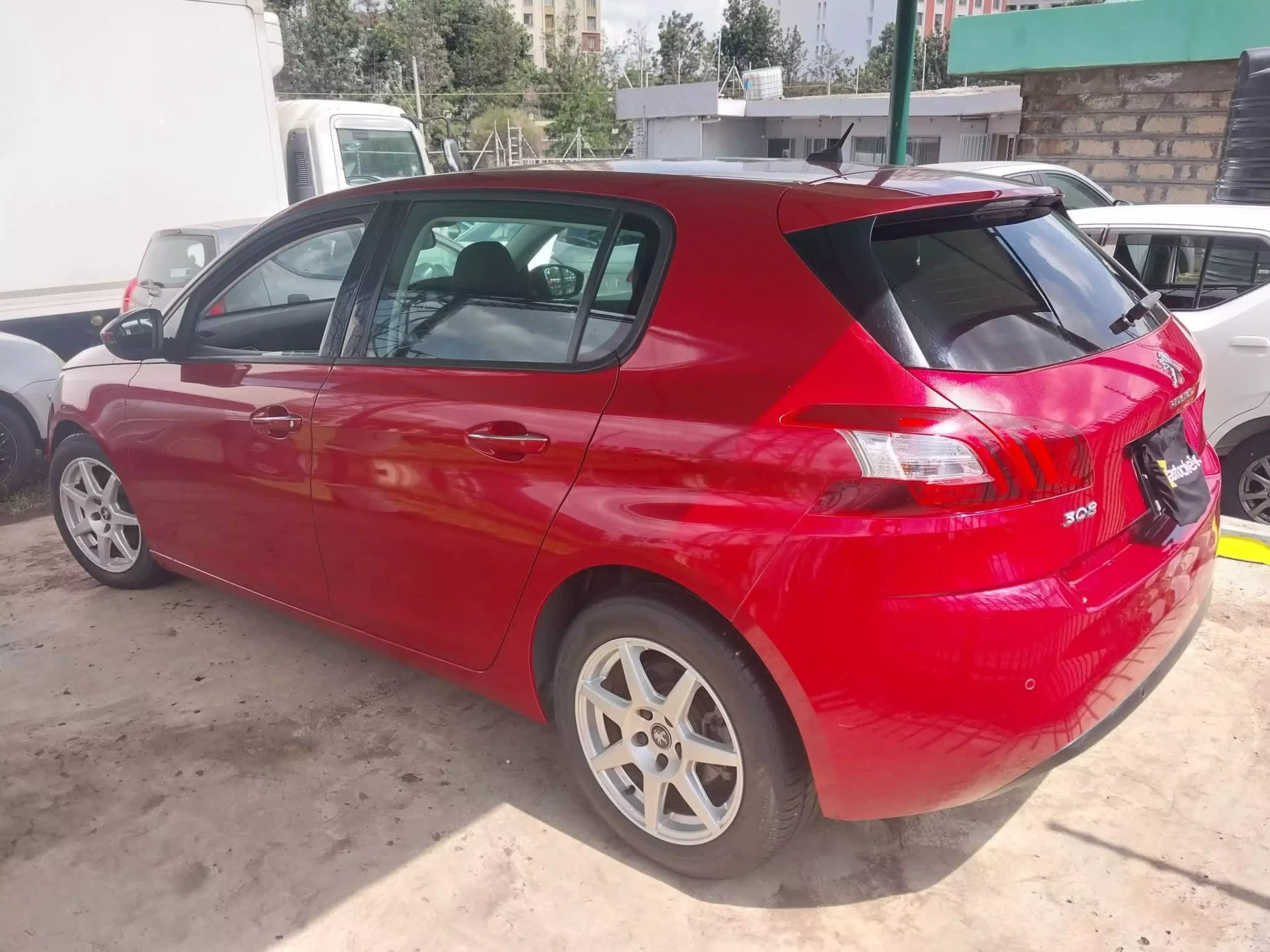Peugeot 308 - 2015