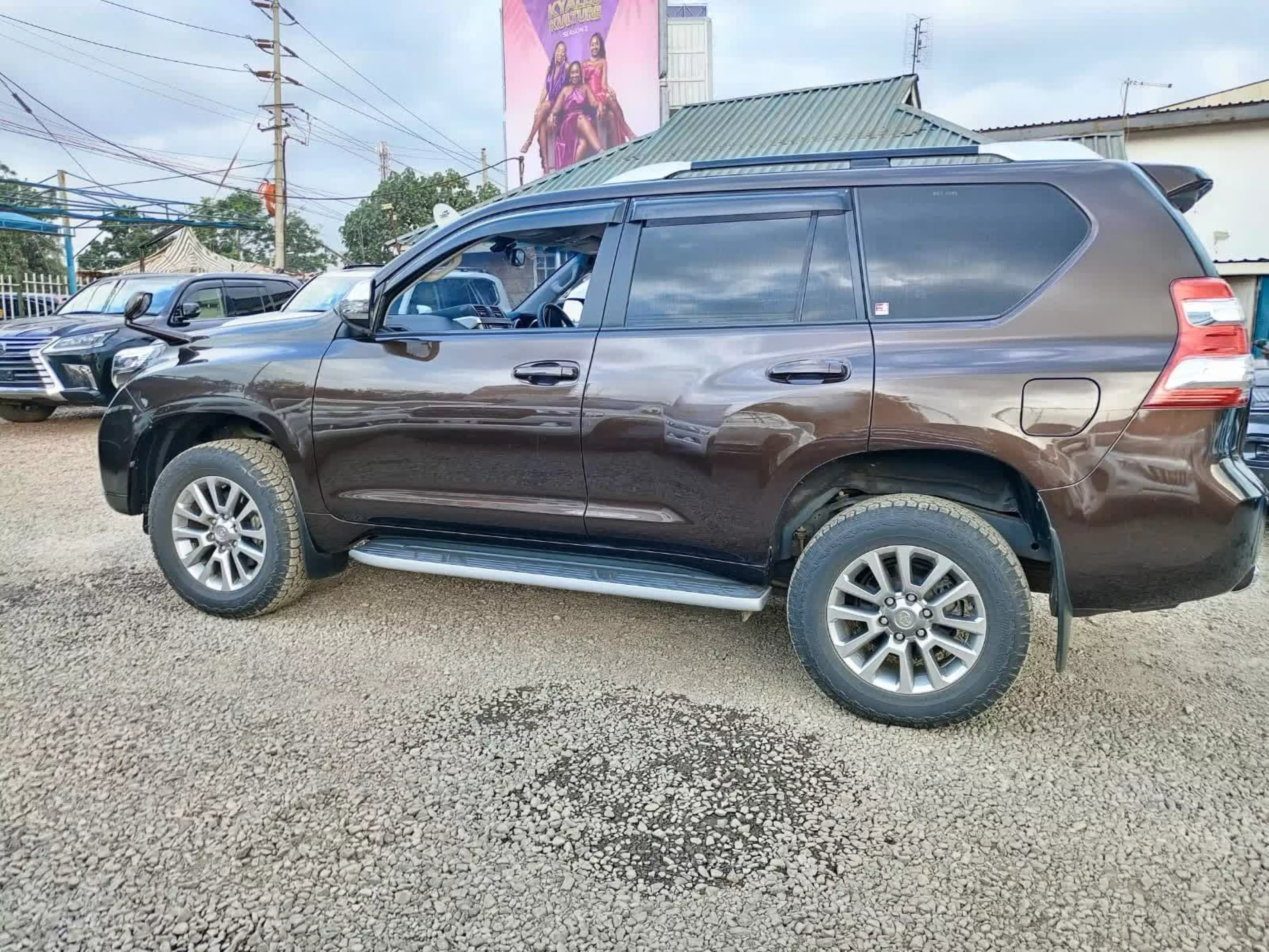 Toyota Landcruiser prado TX - 2017