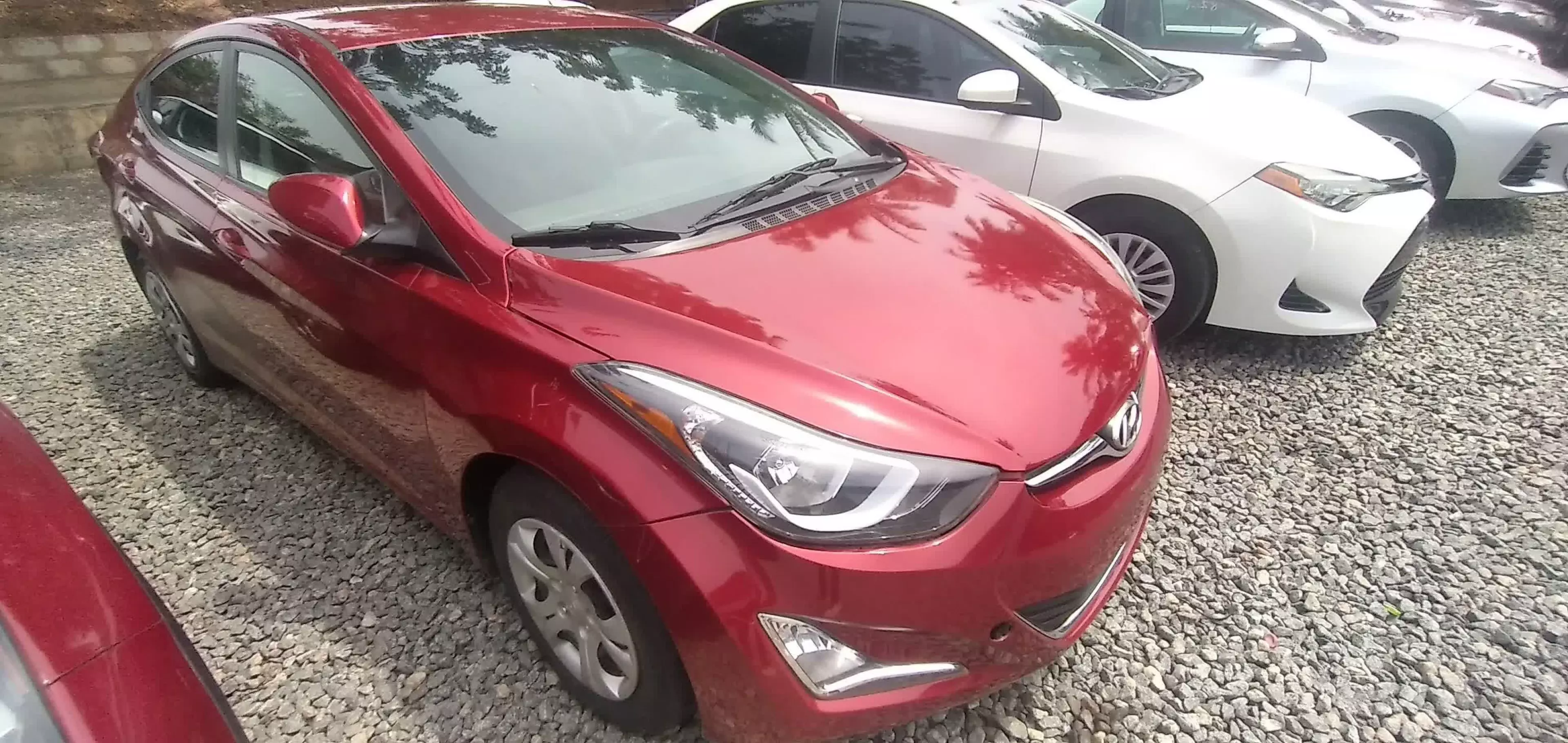 Hyundai Elantra - 2015