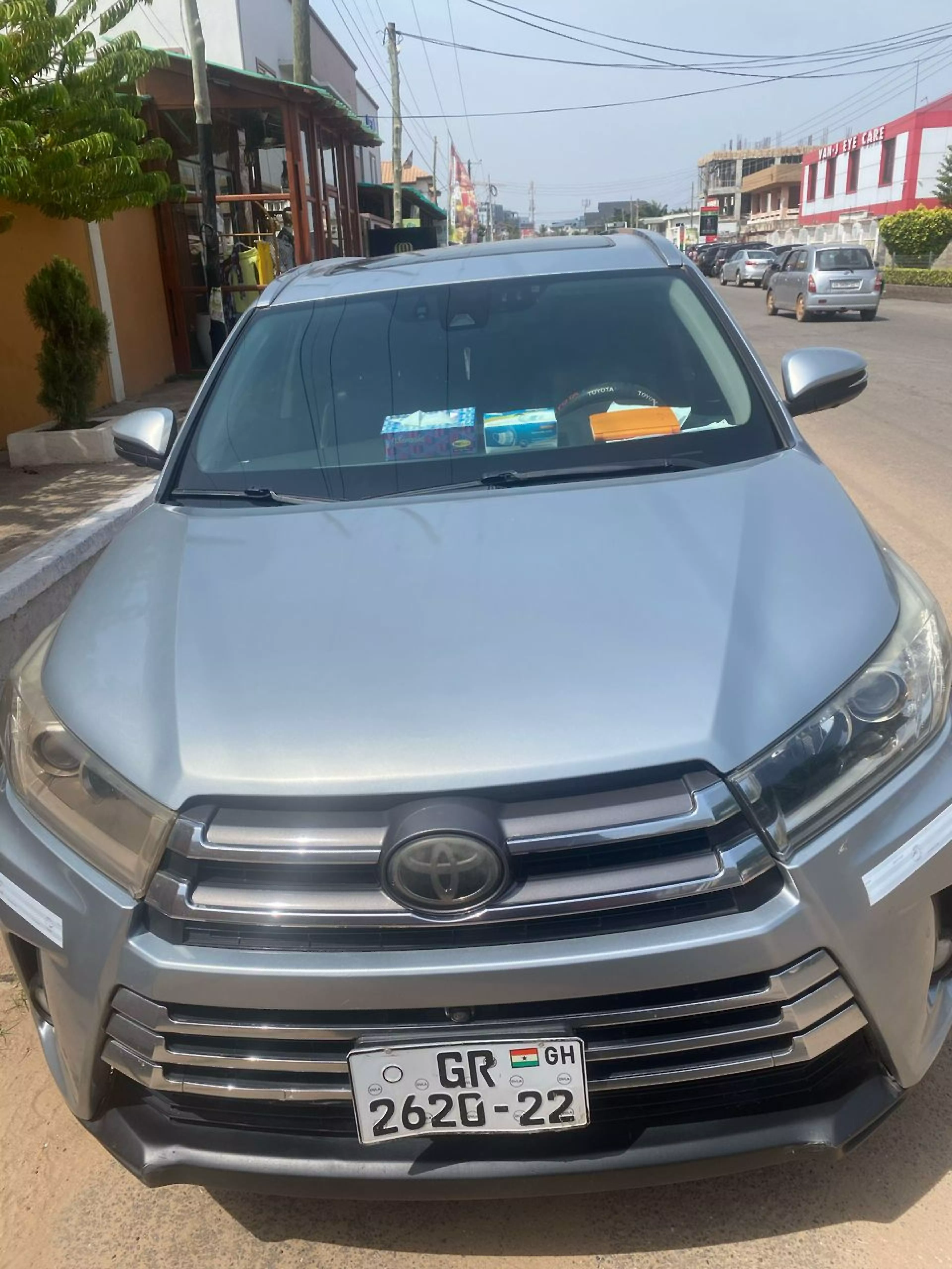 Toyota Highlander   - 2017