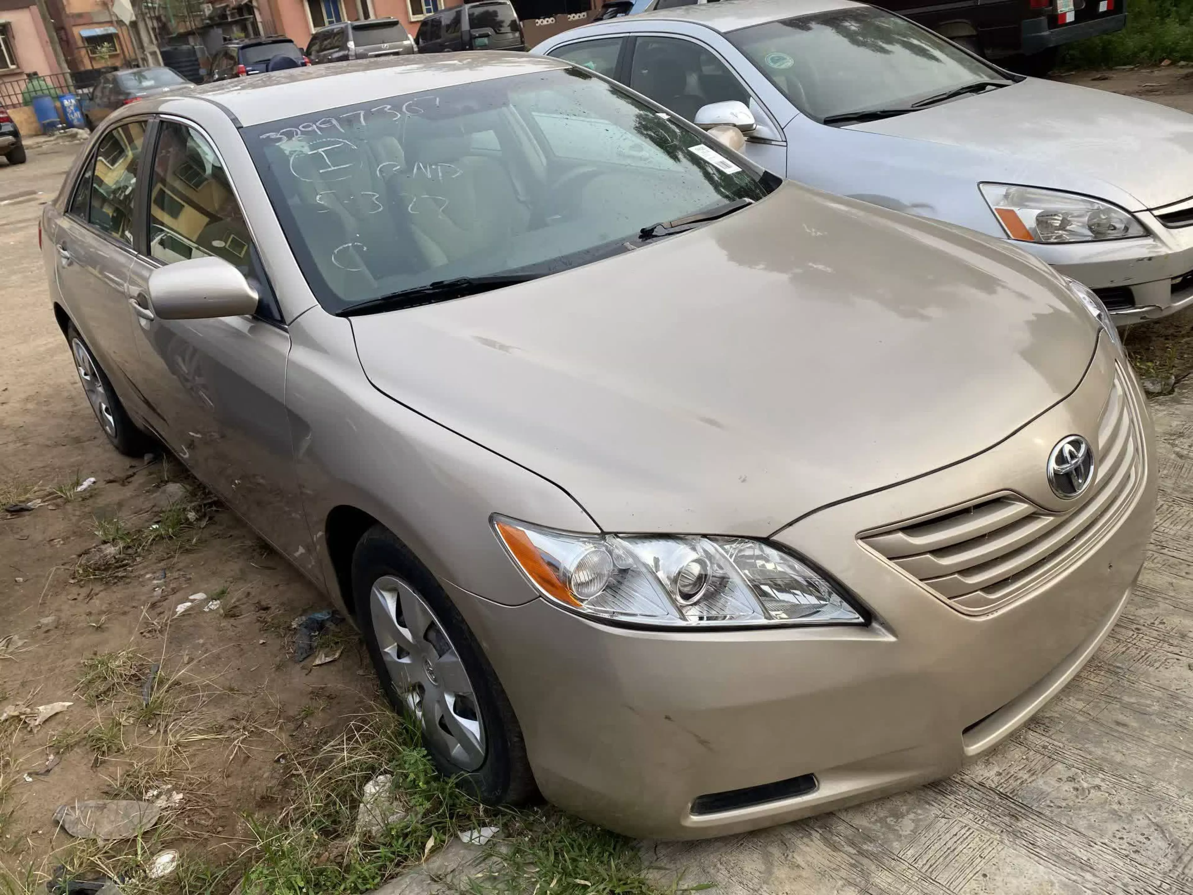 Toyota Camry - 2007
