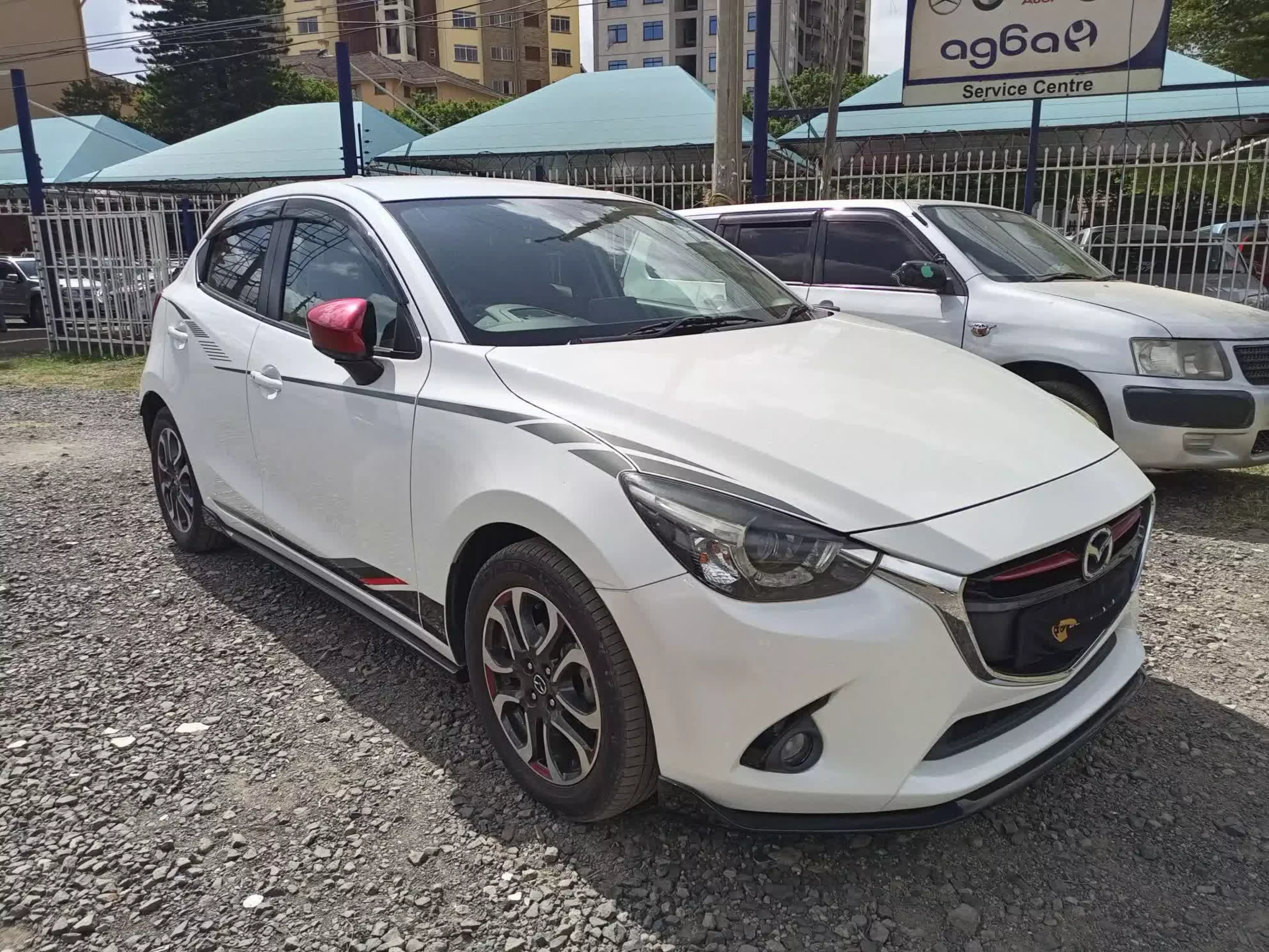 Mazda Demio - 2015