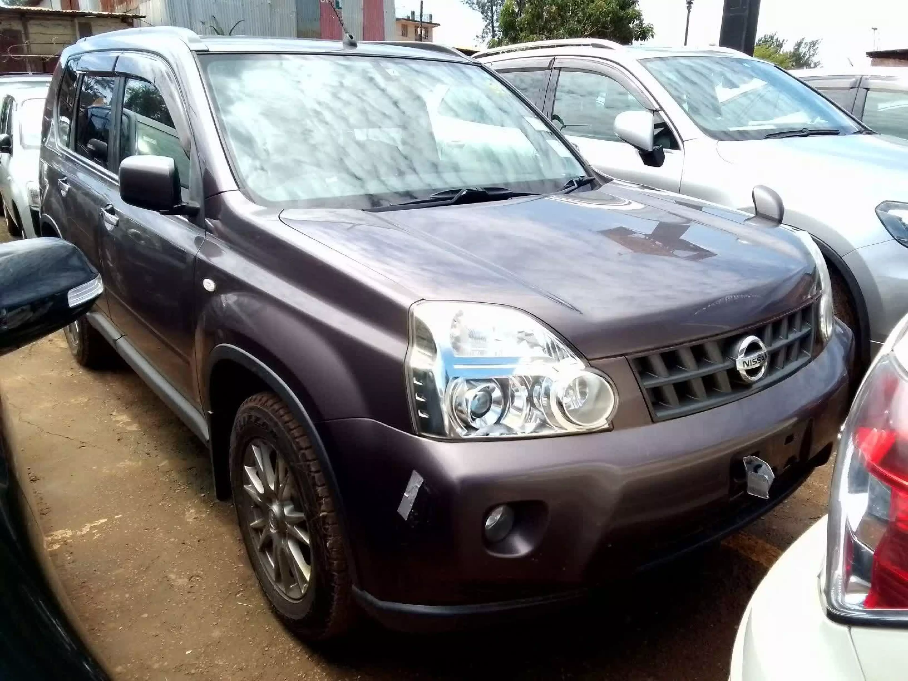 Nissan X- trail - 2010