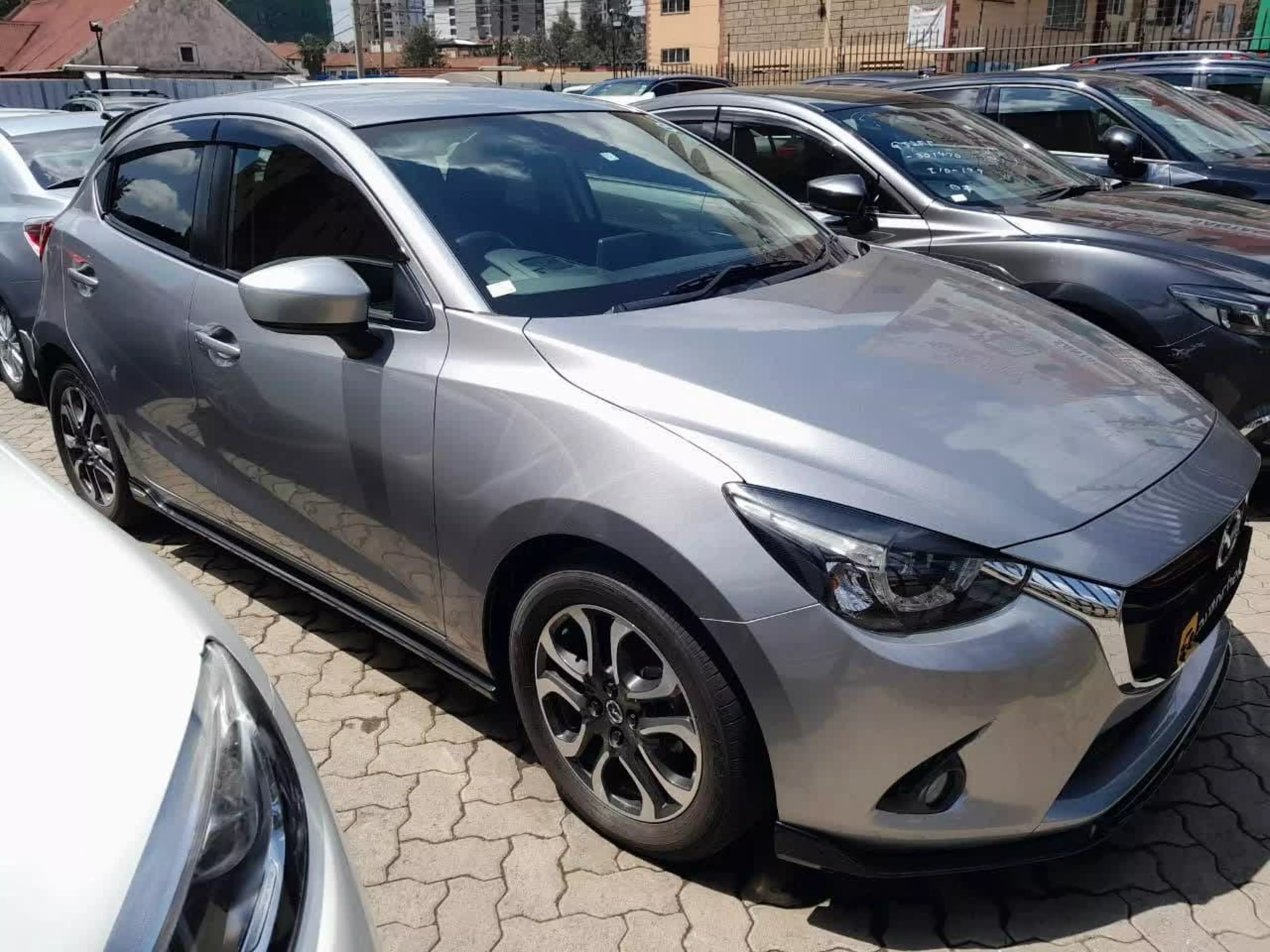 Mazda Demio  - 2016