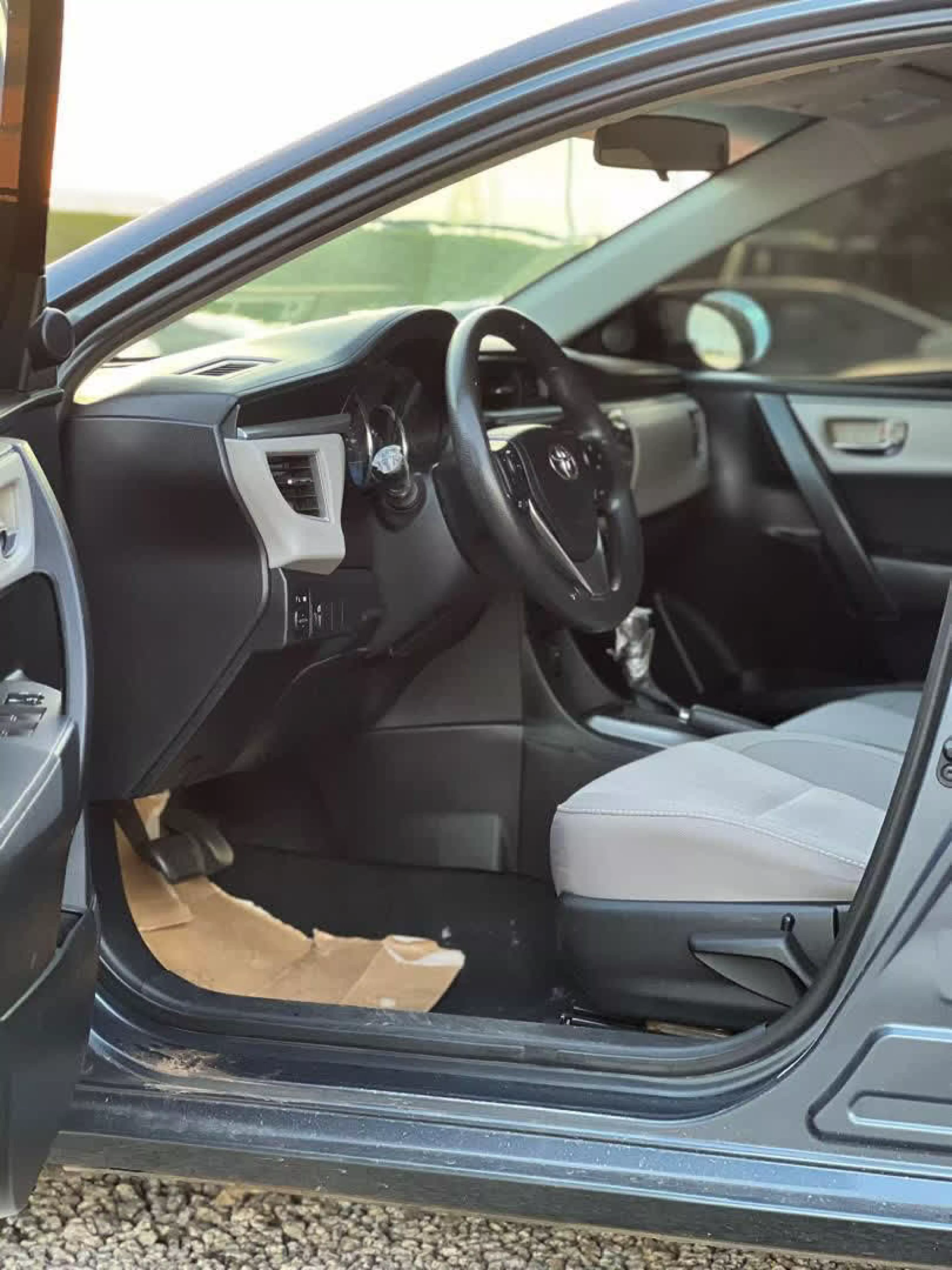 Toyota Corolla   - 2015