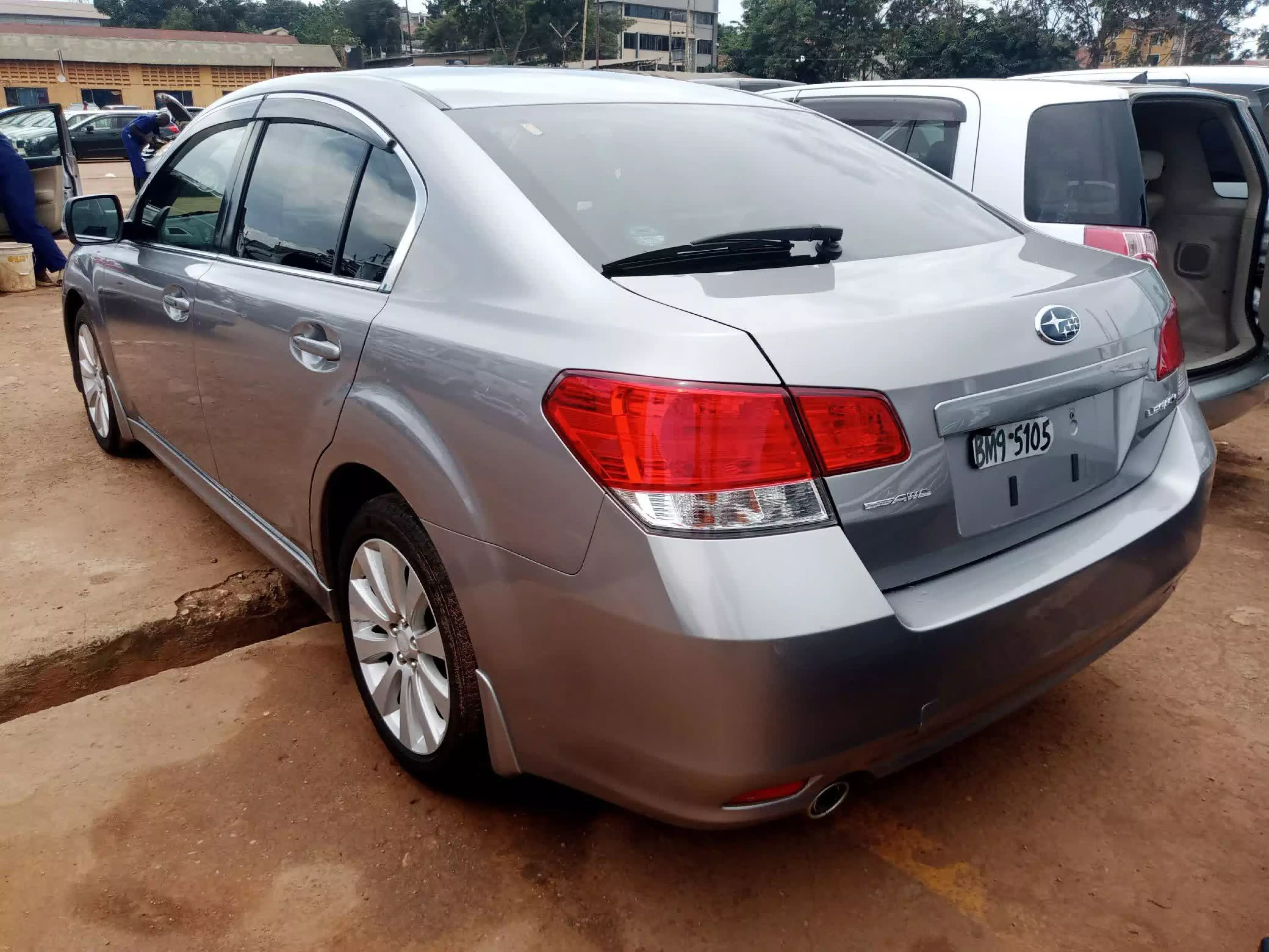 Subaru Legacy - 2009