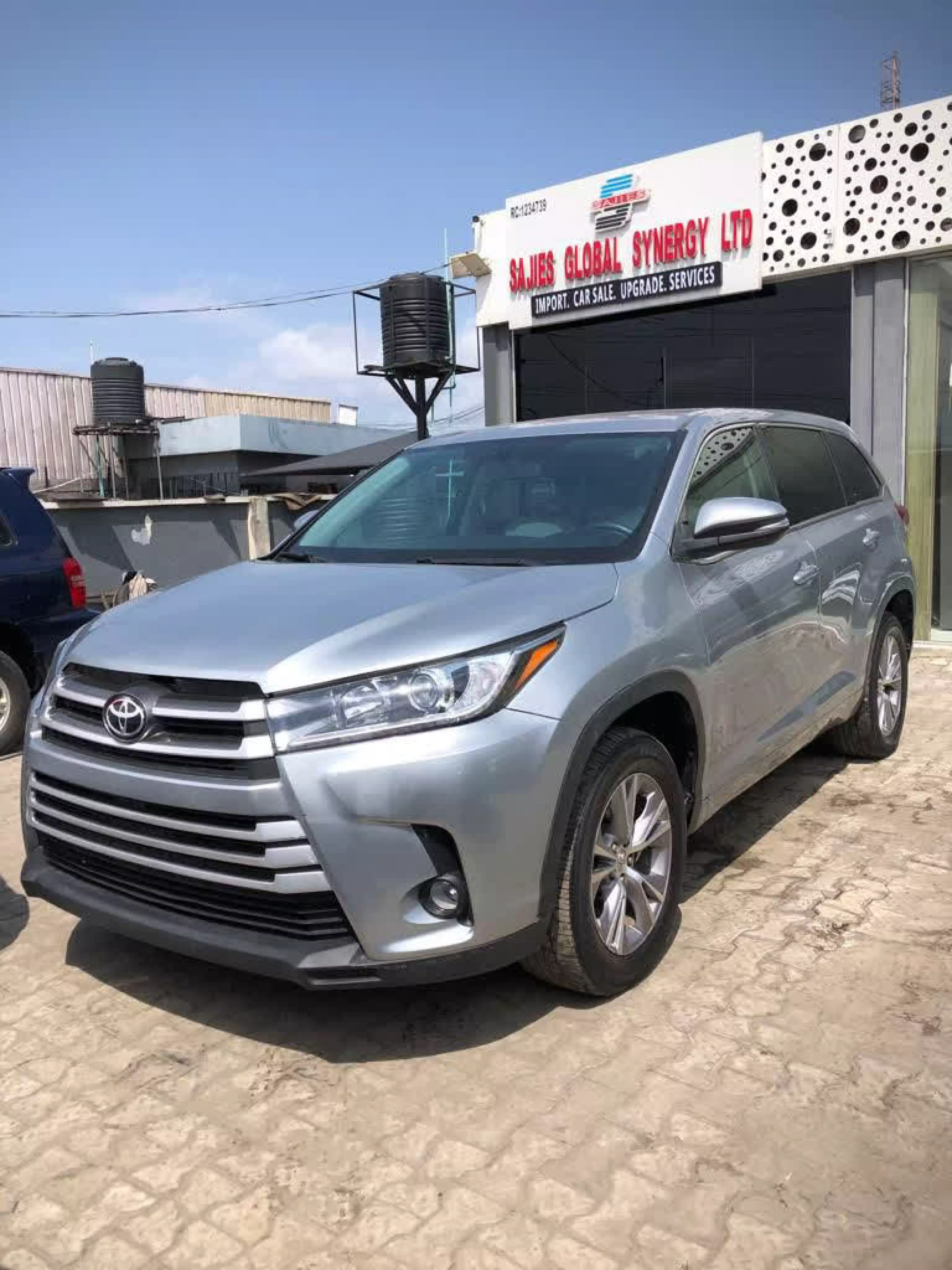 Toyota Highlander - 2014