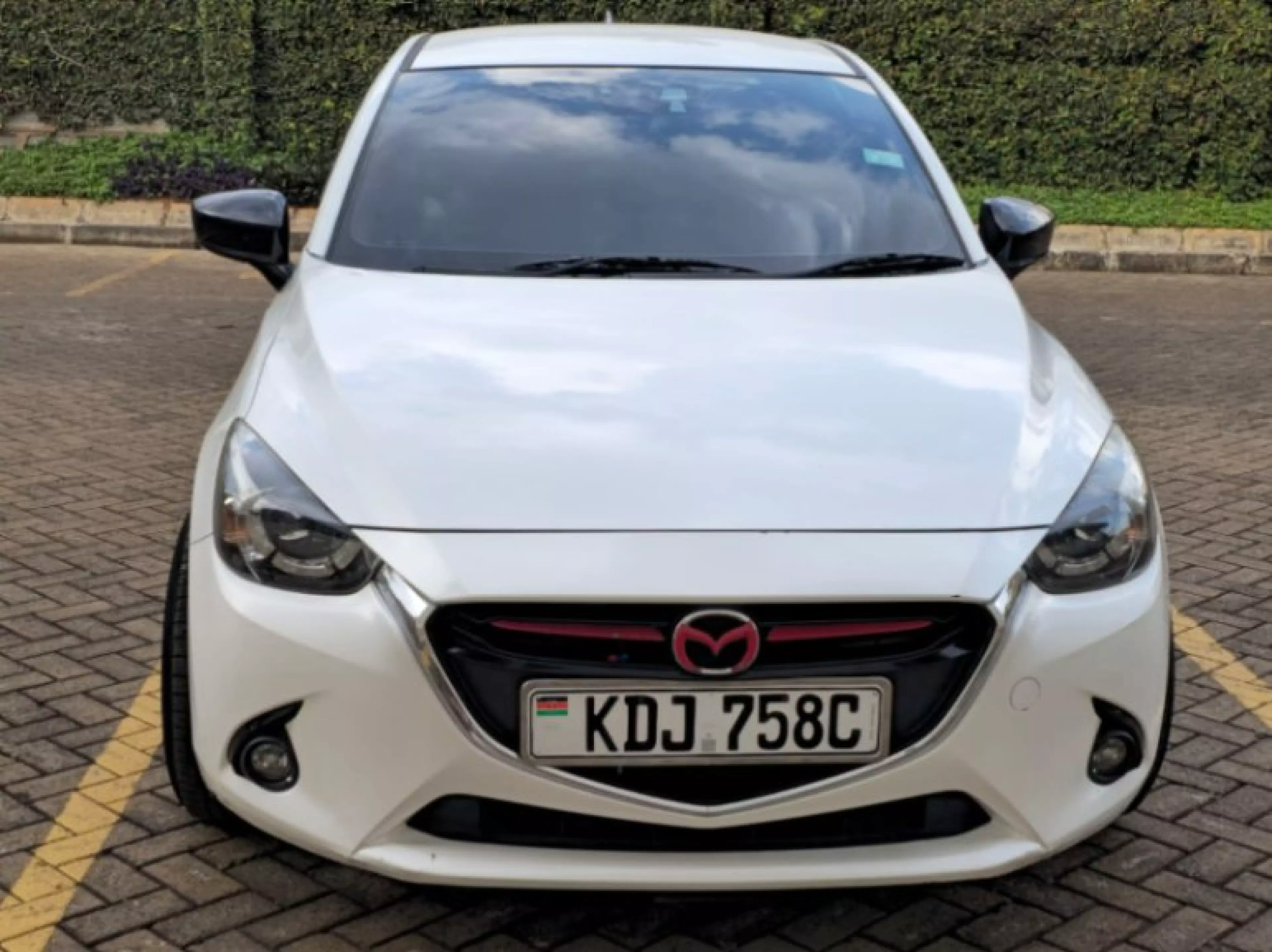 Mazda Demio - 2015