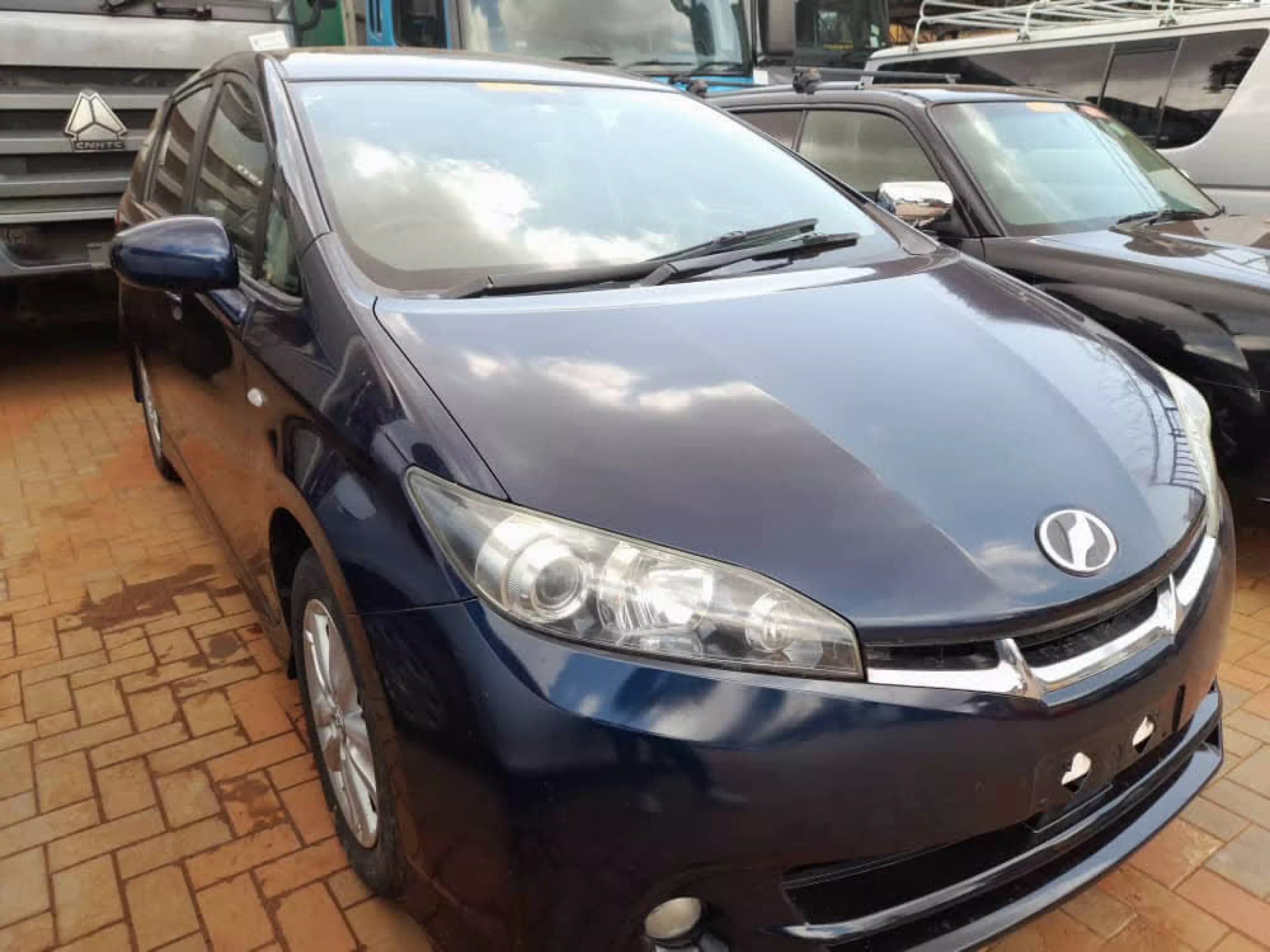Toyota Wish - 2009