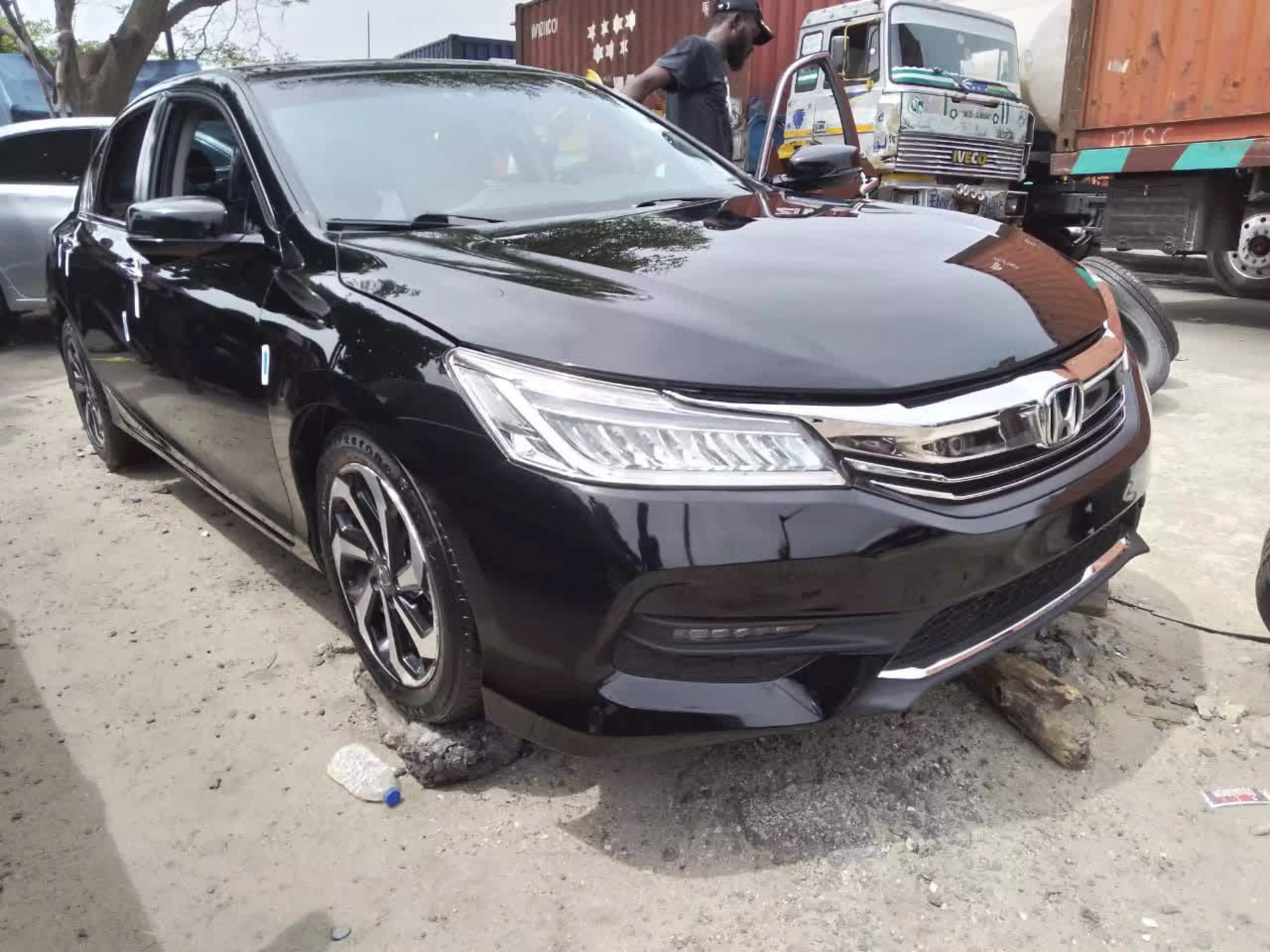 Honda Accord - 2016