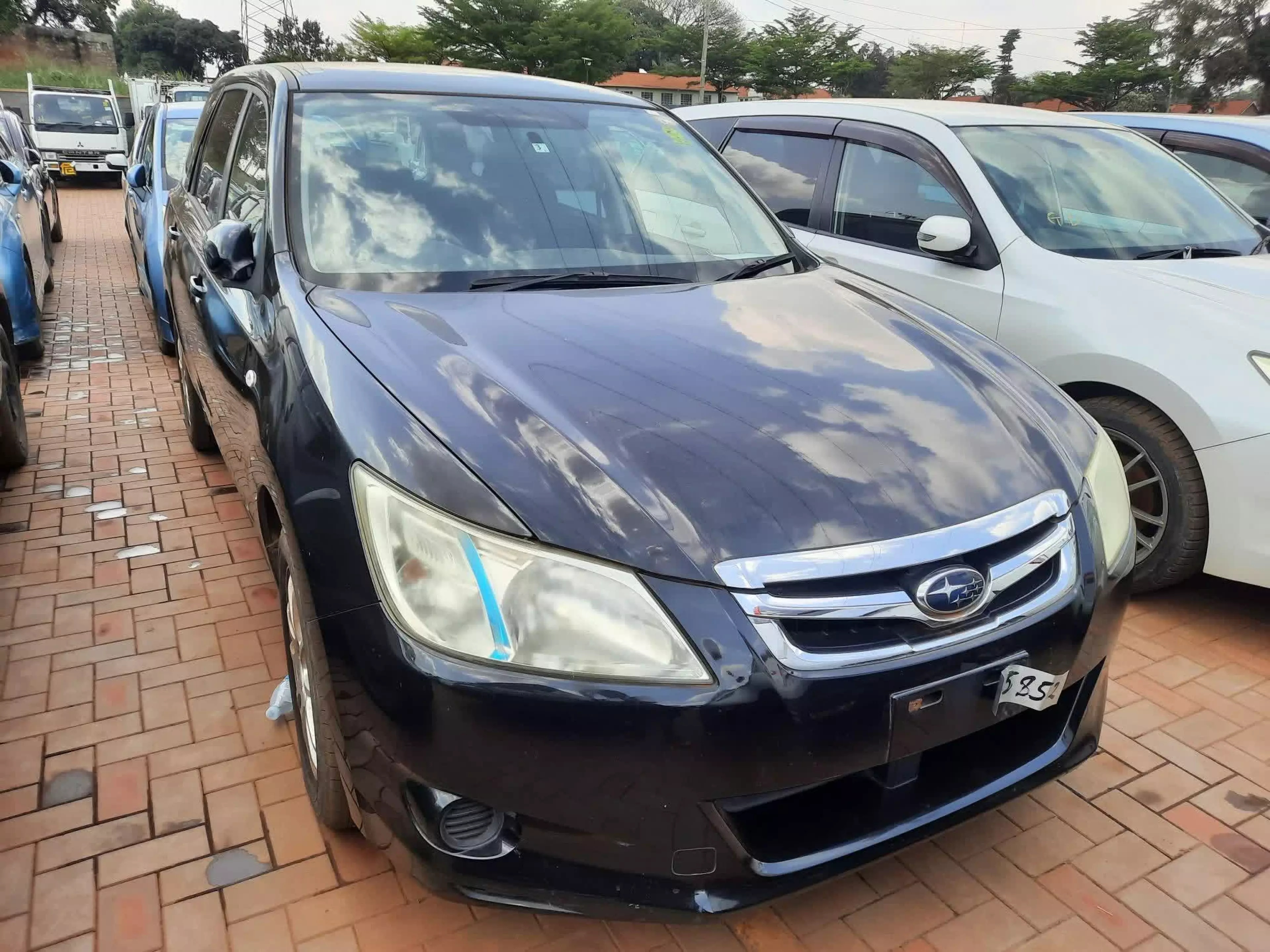 Subaru Exiga  - 2009