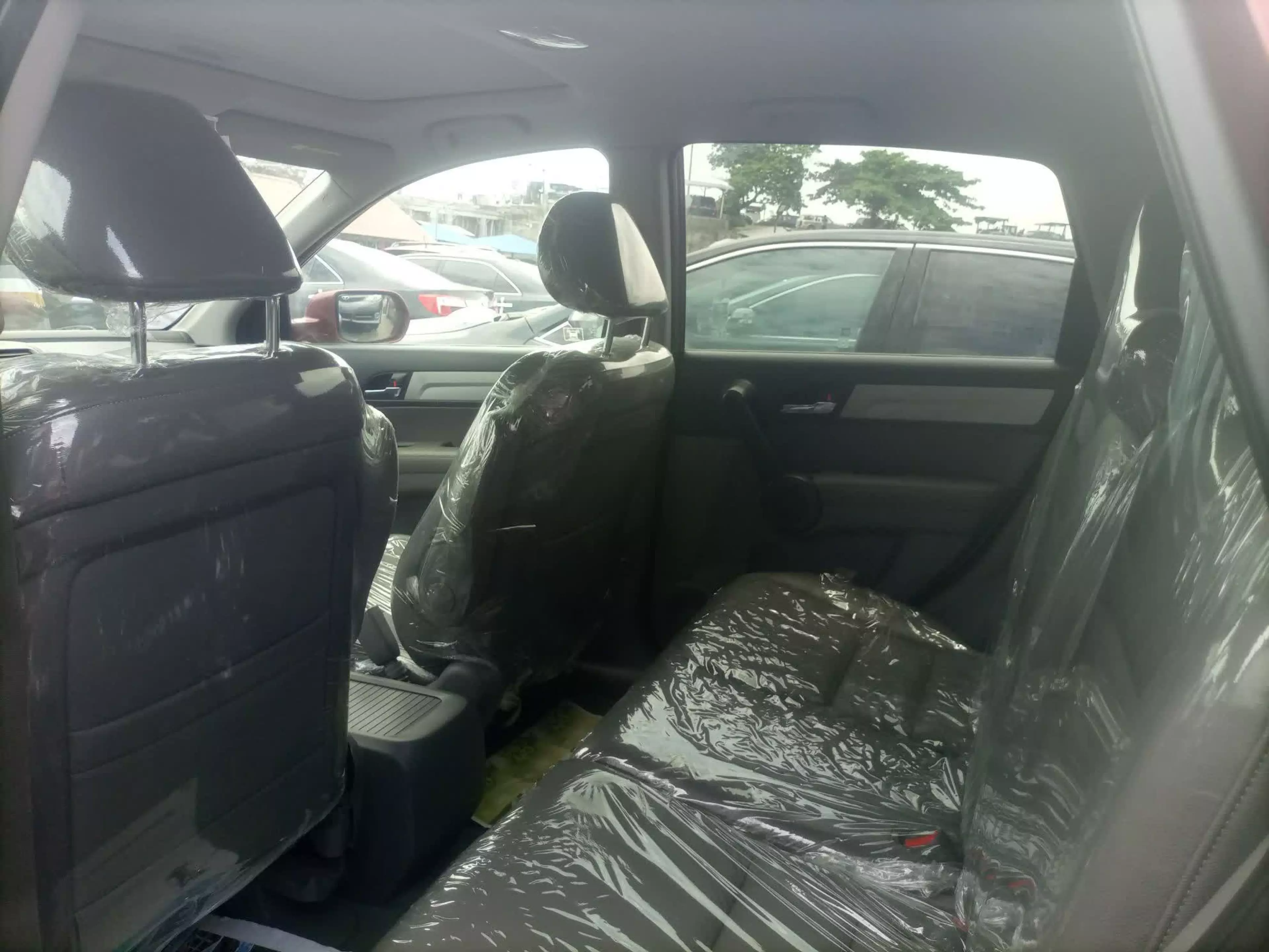 Honda CR-V   - 2010