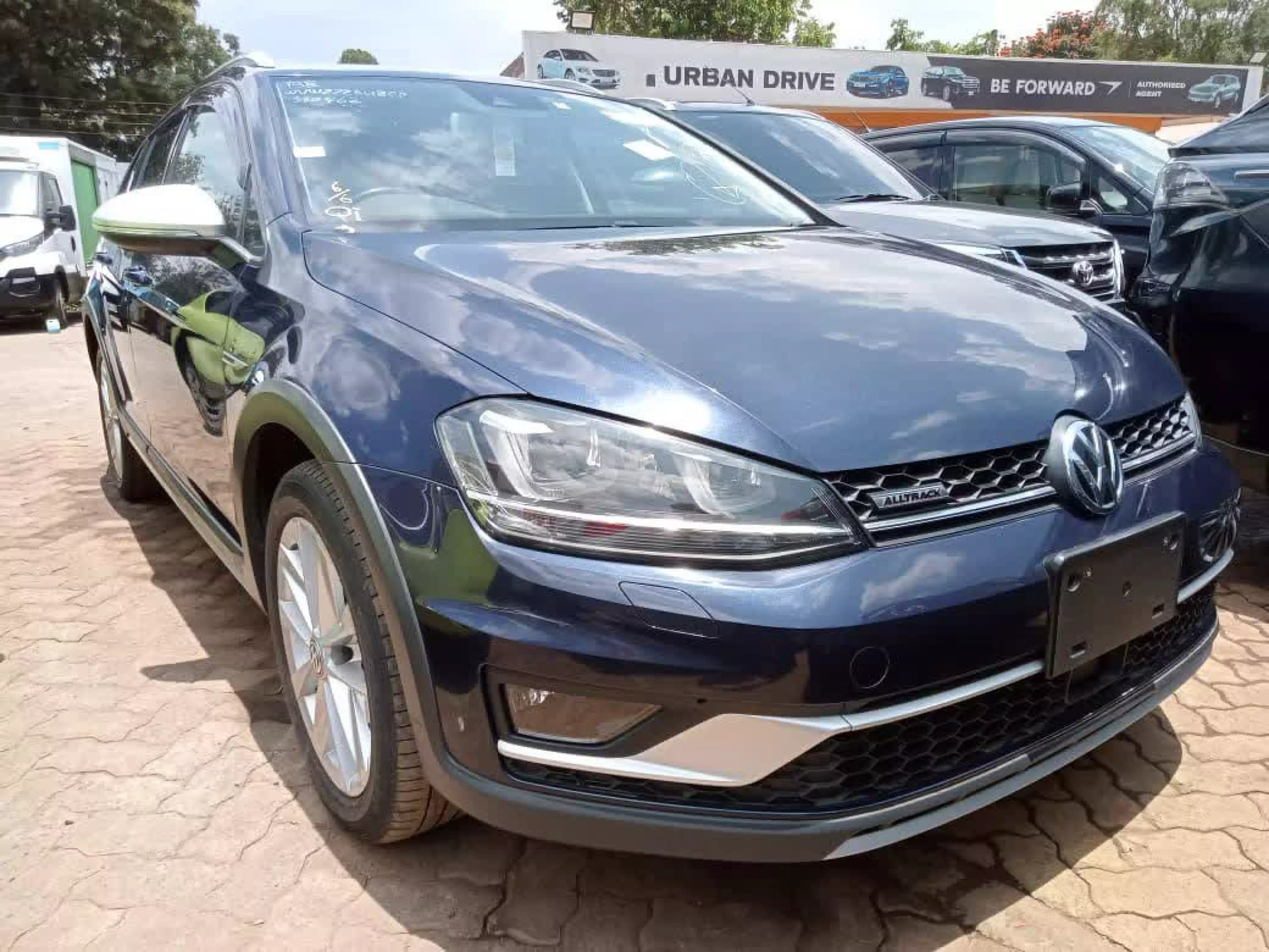 Volkswagen Golf - 2016