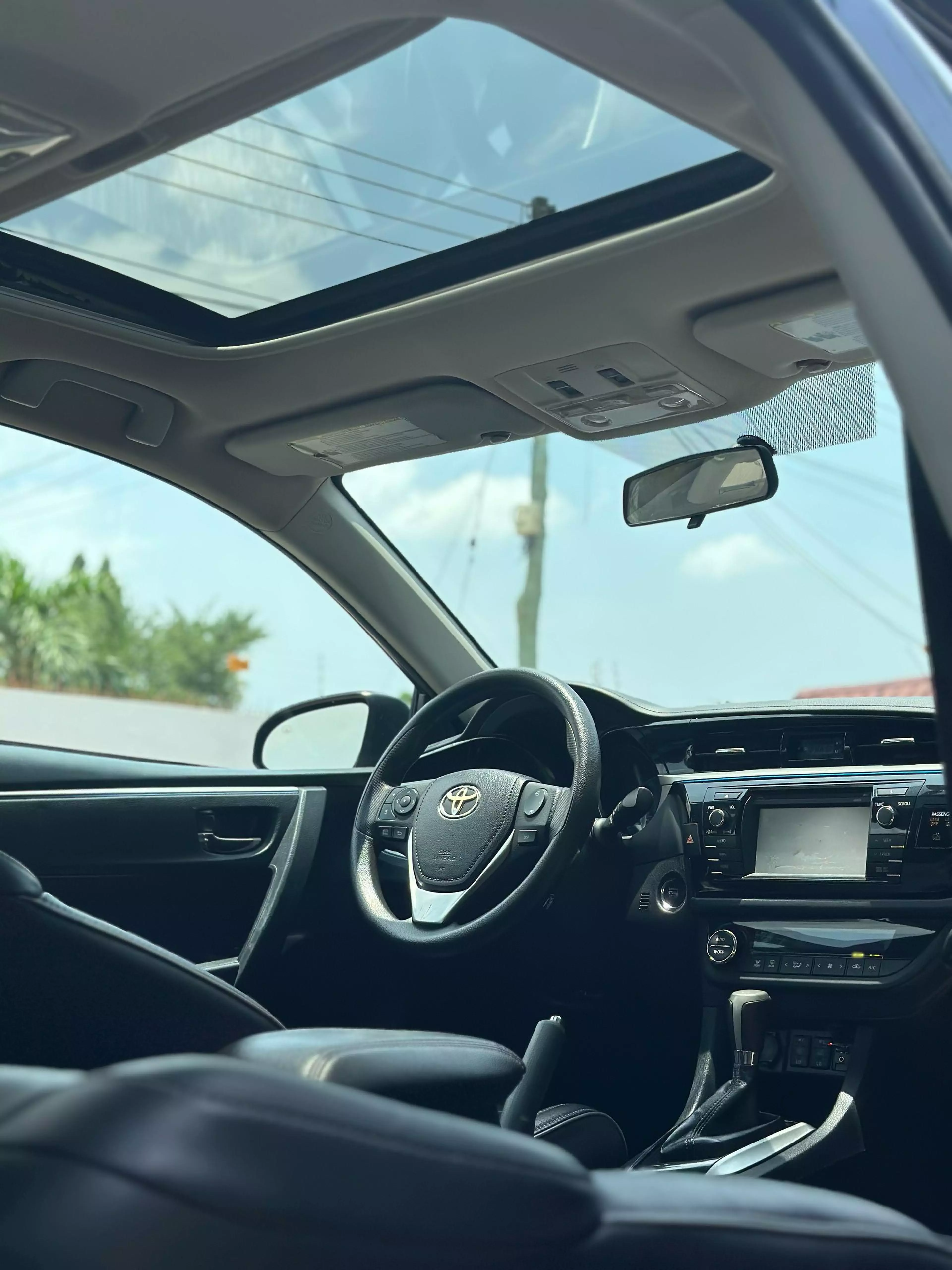 Toyota Corolla   - 2016