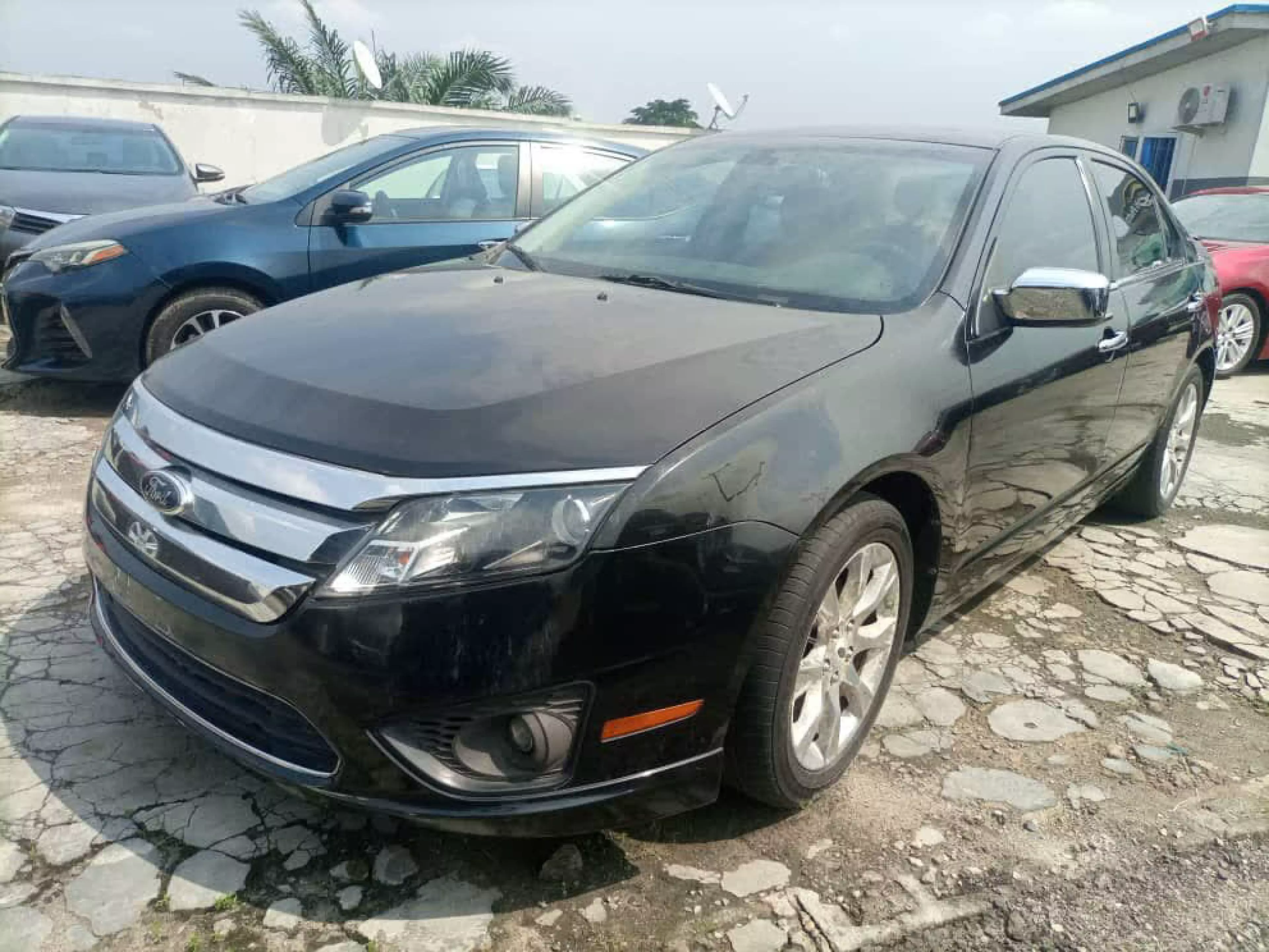 Ford Fusion - 2011