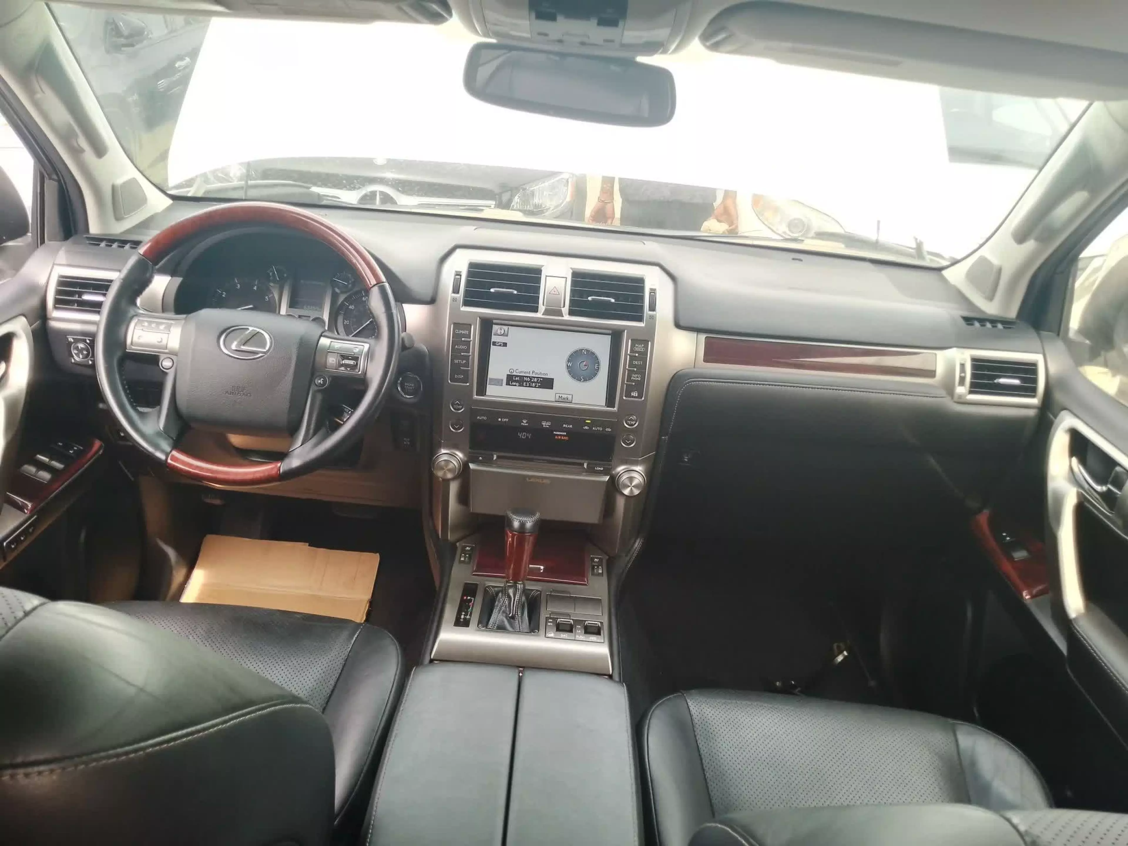 Lexus GX 460   - 2012
