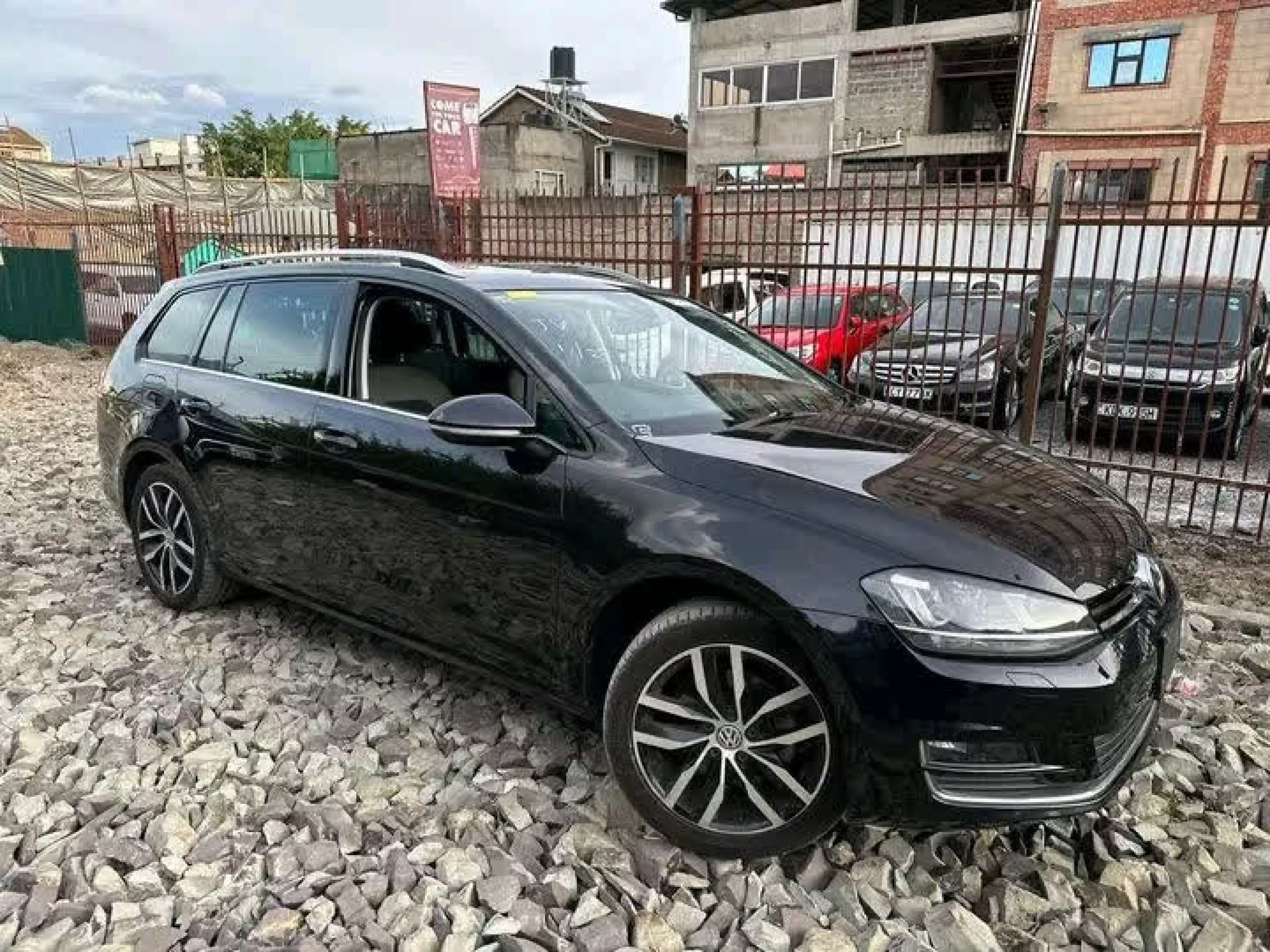 Volkswagen Golf - 2017