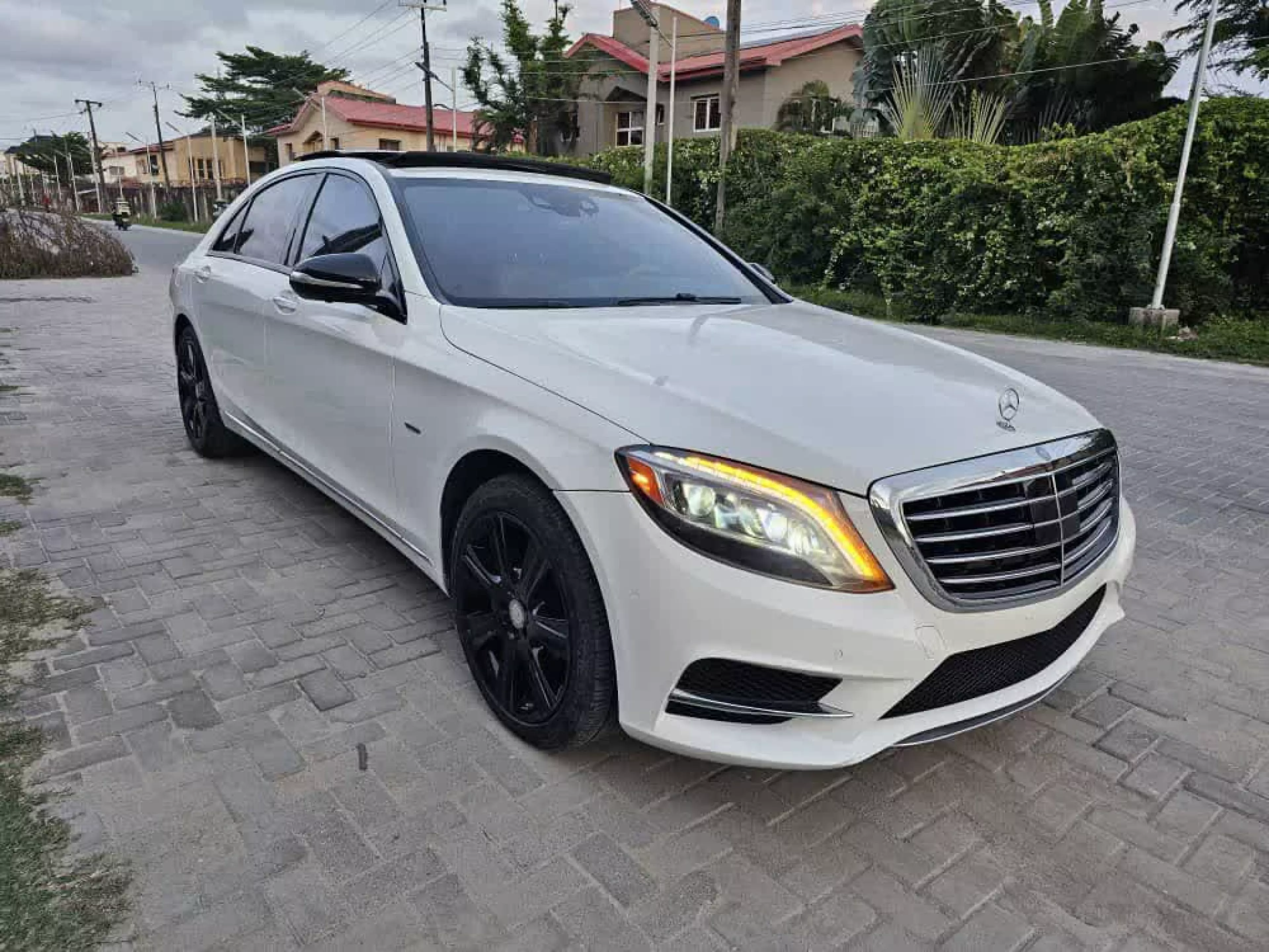 Mercedes-Benz S 550 - 2014