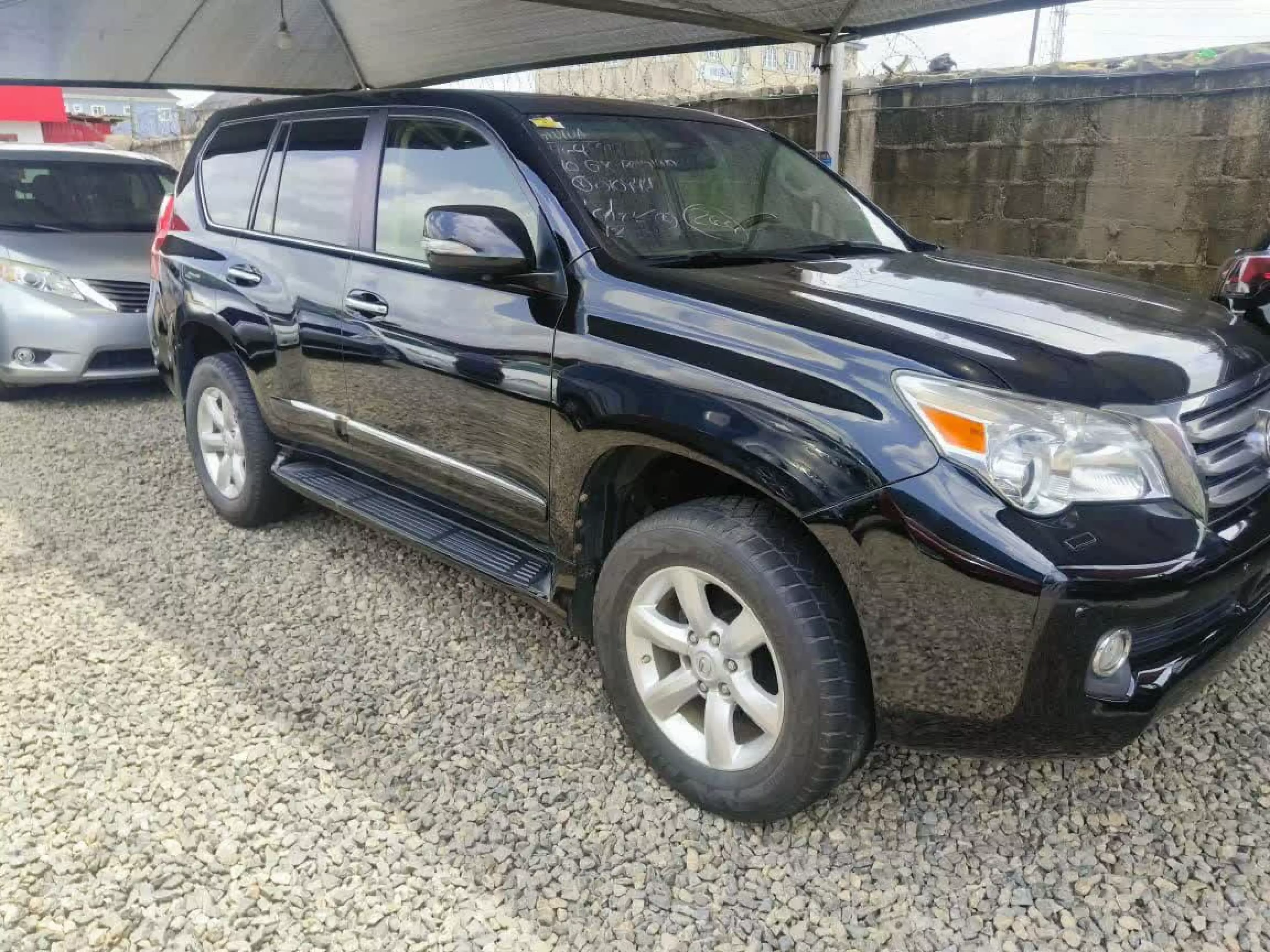 Lexus GX 460   - 2010