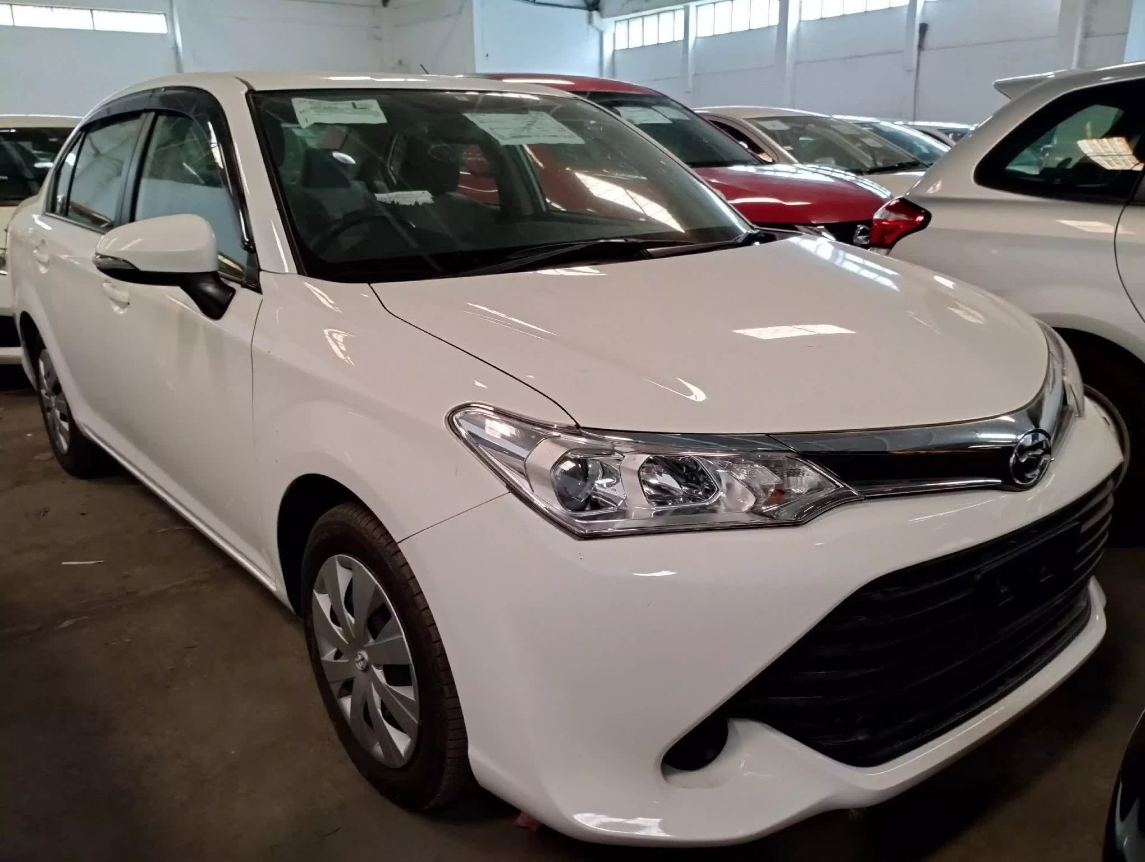 Toyota Axio  - 2016