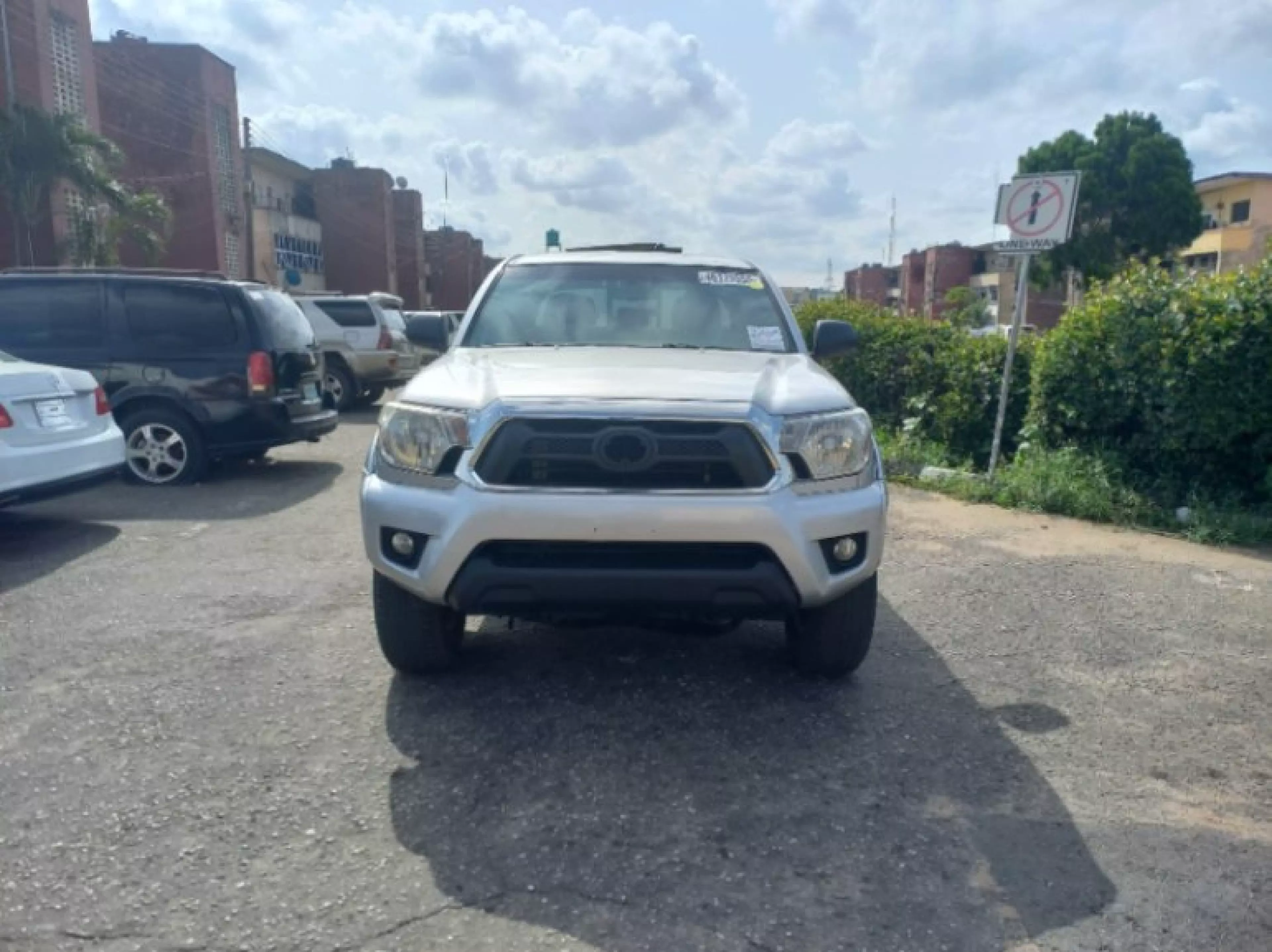 Toyota Tacoma - 2013