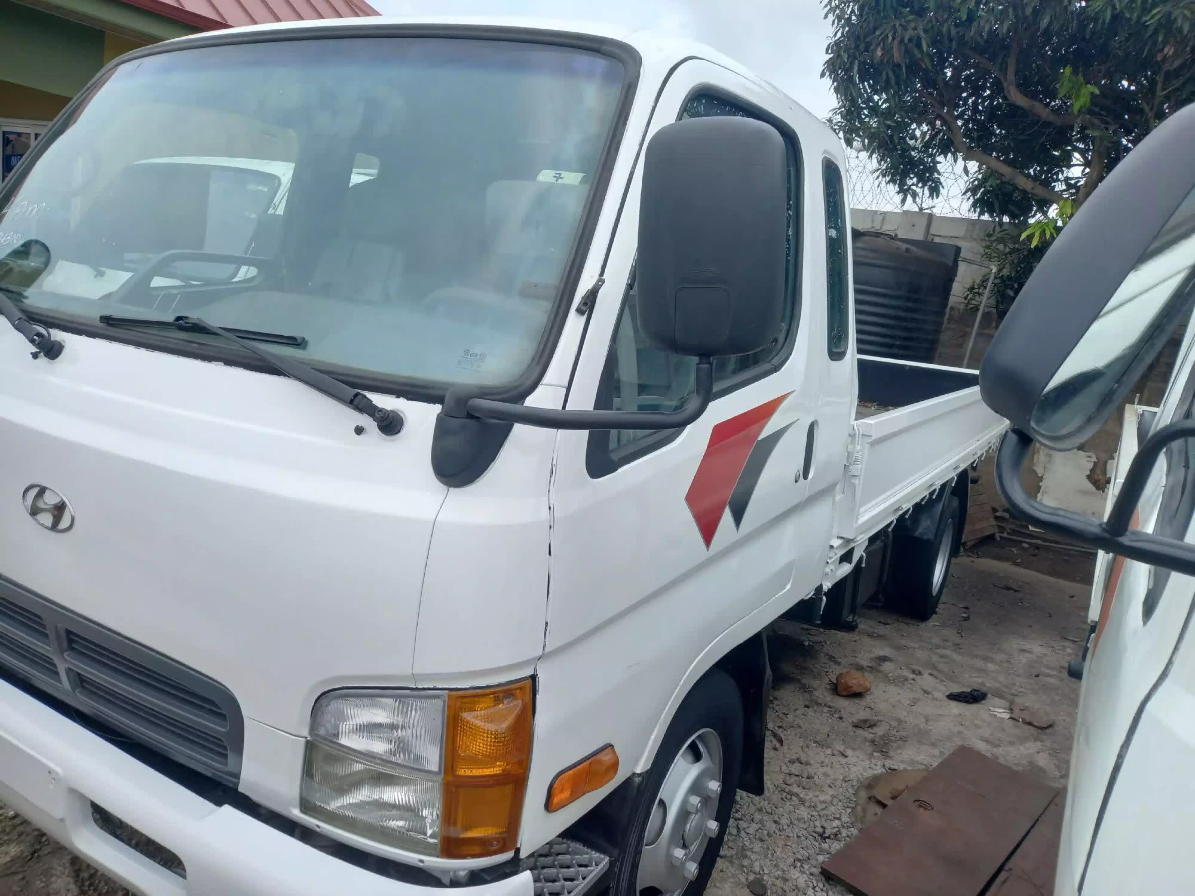 Hyundai Mighty - 2005