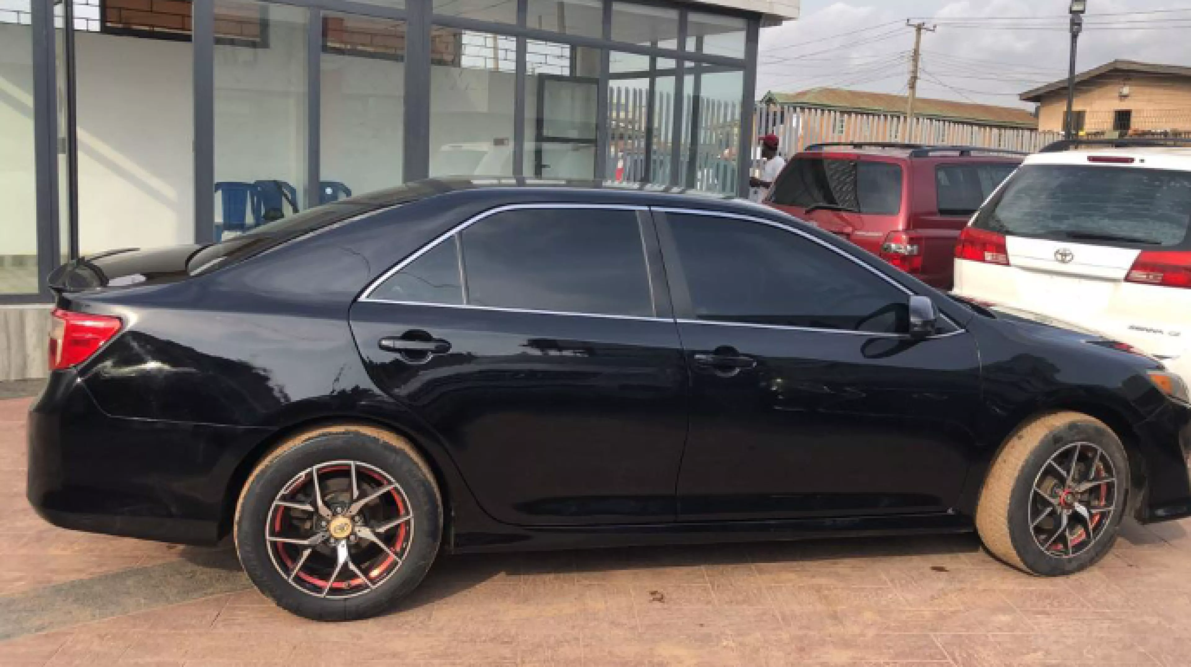 Toyota Camry   - 2012