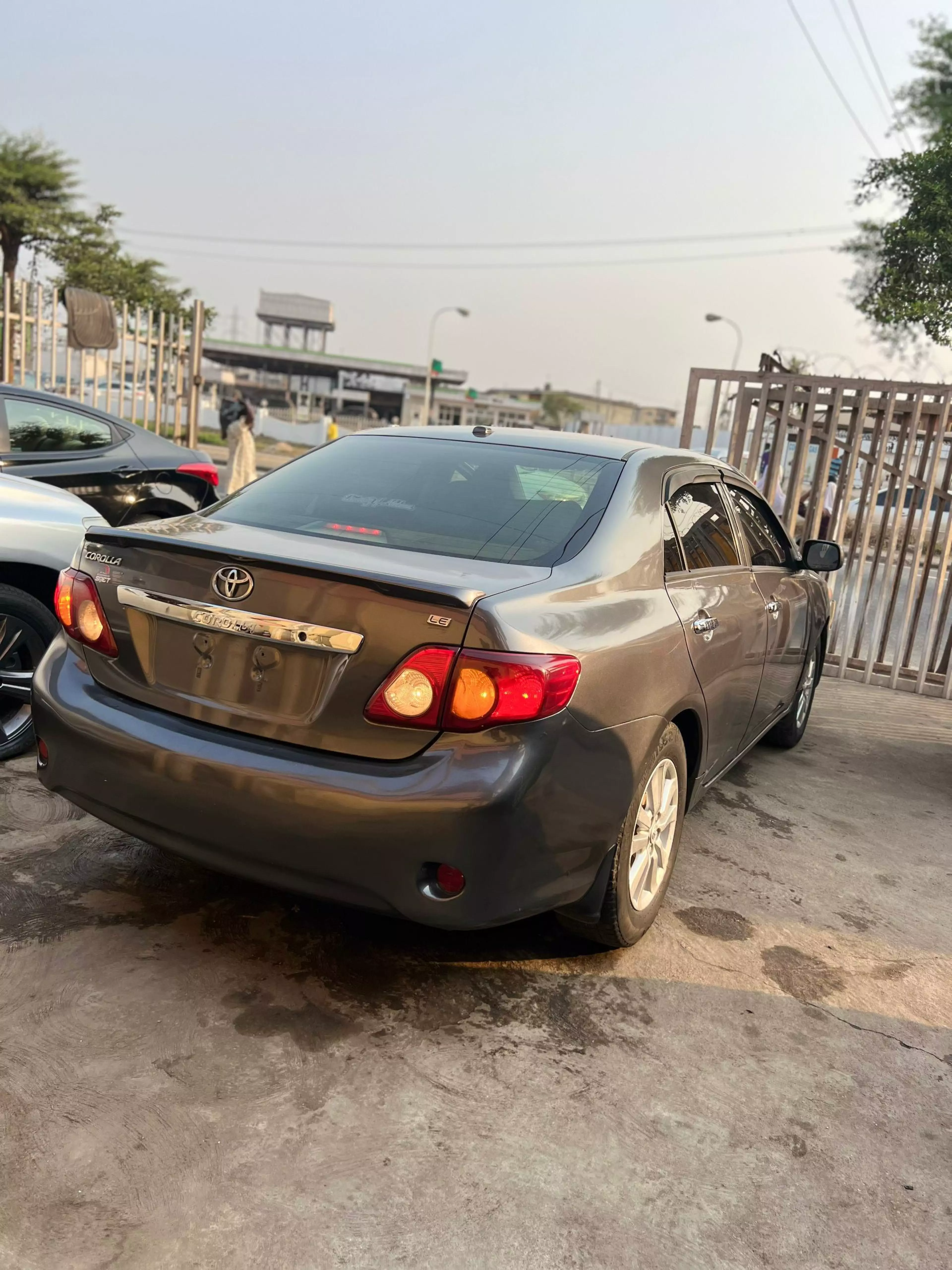 Toyota Corolla   - 2009