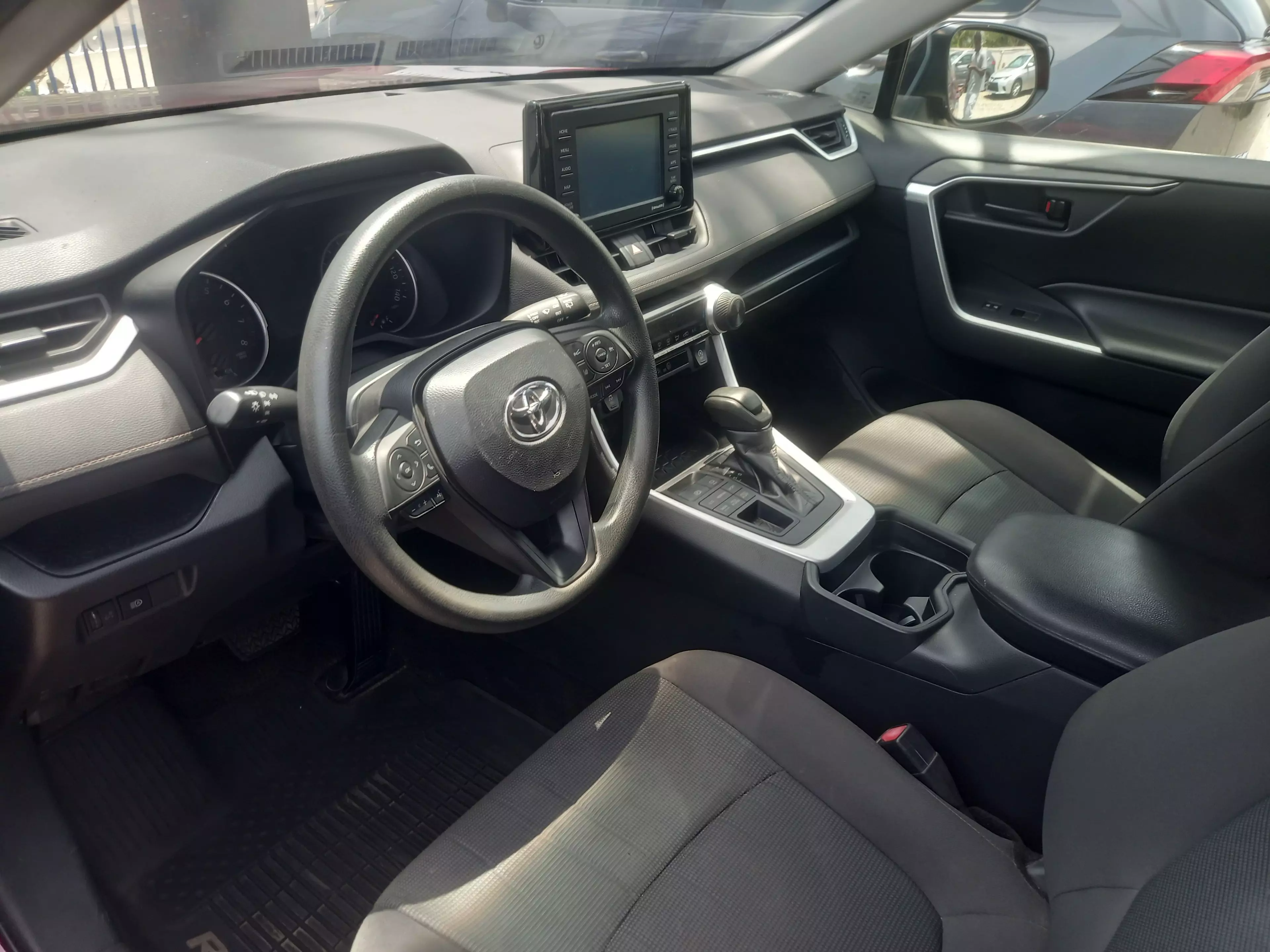 Toyota RAV 4   - 2020