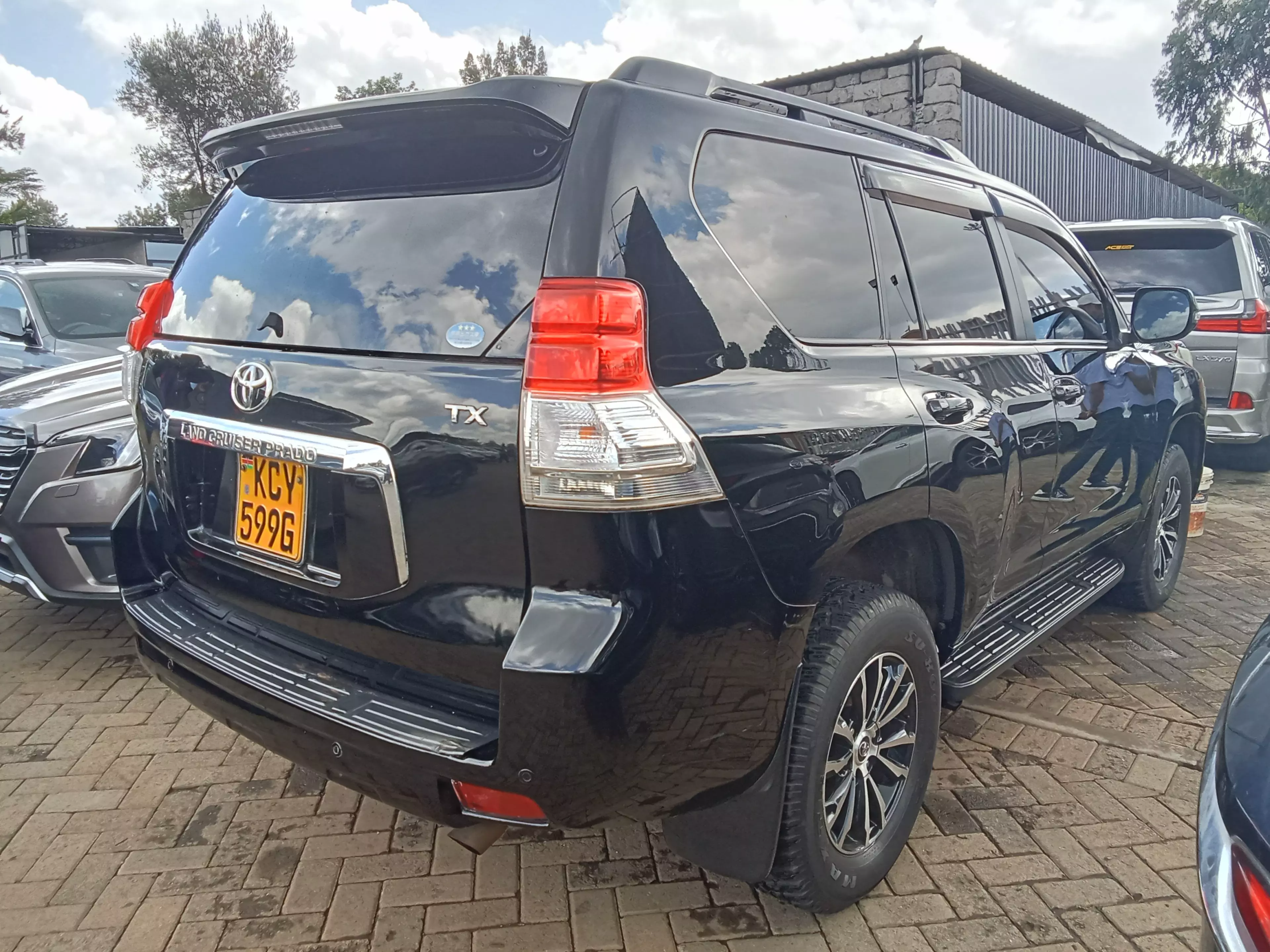 Toyota Landcruiser prado TX   - 2013
