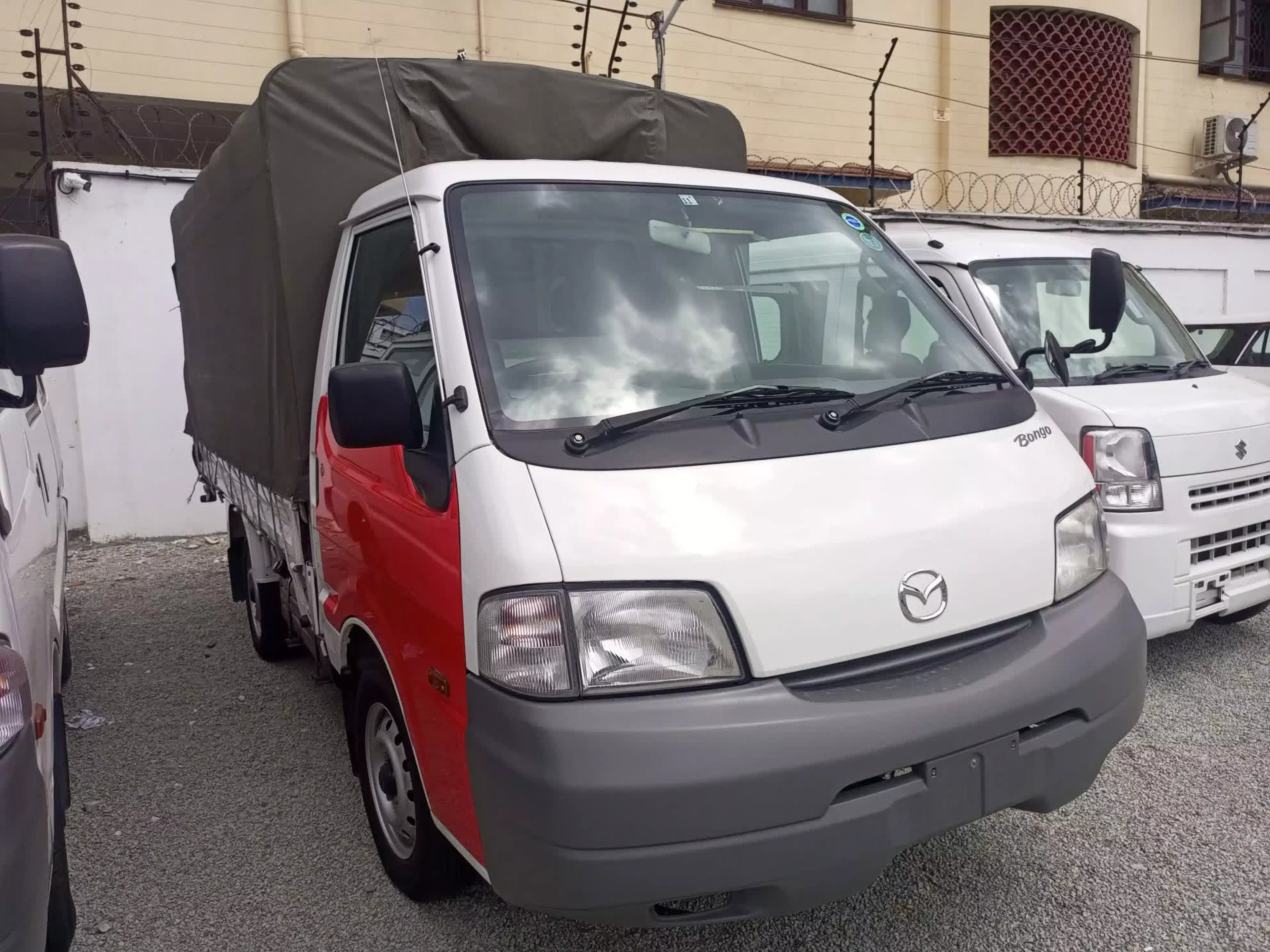 Mazda Bongo - 2015