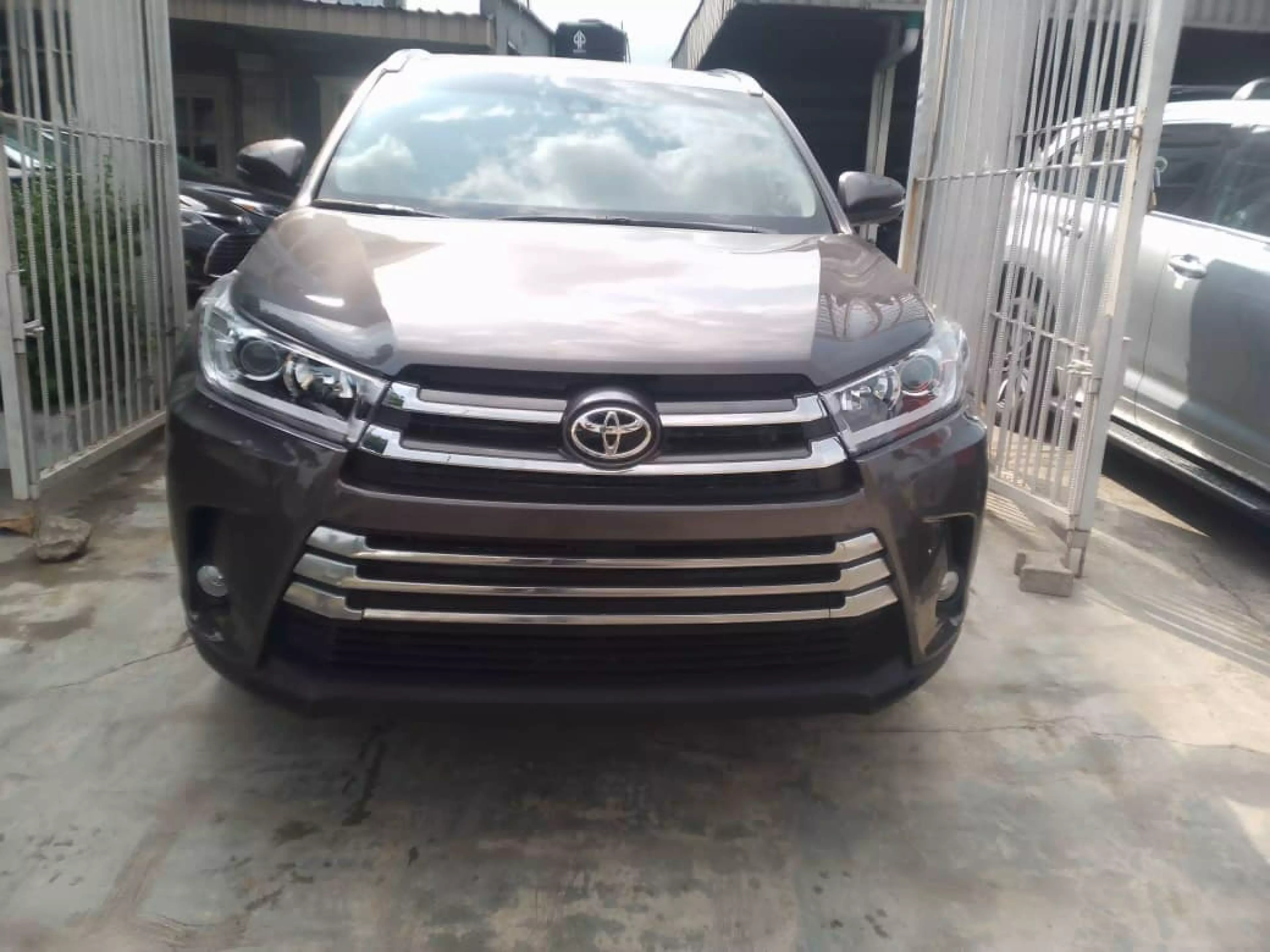Toyota Highlander - 2018