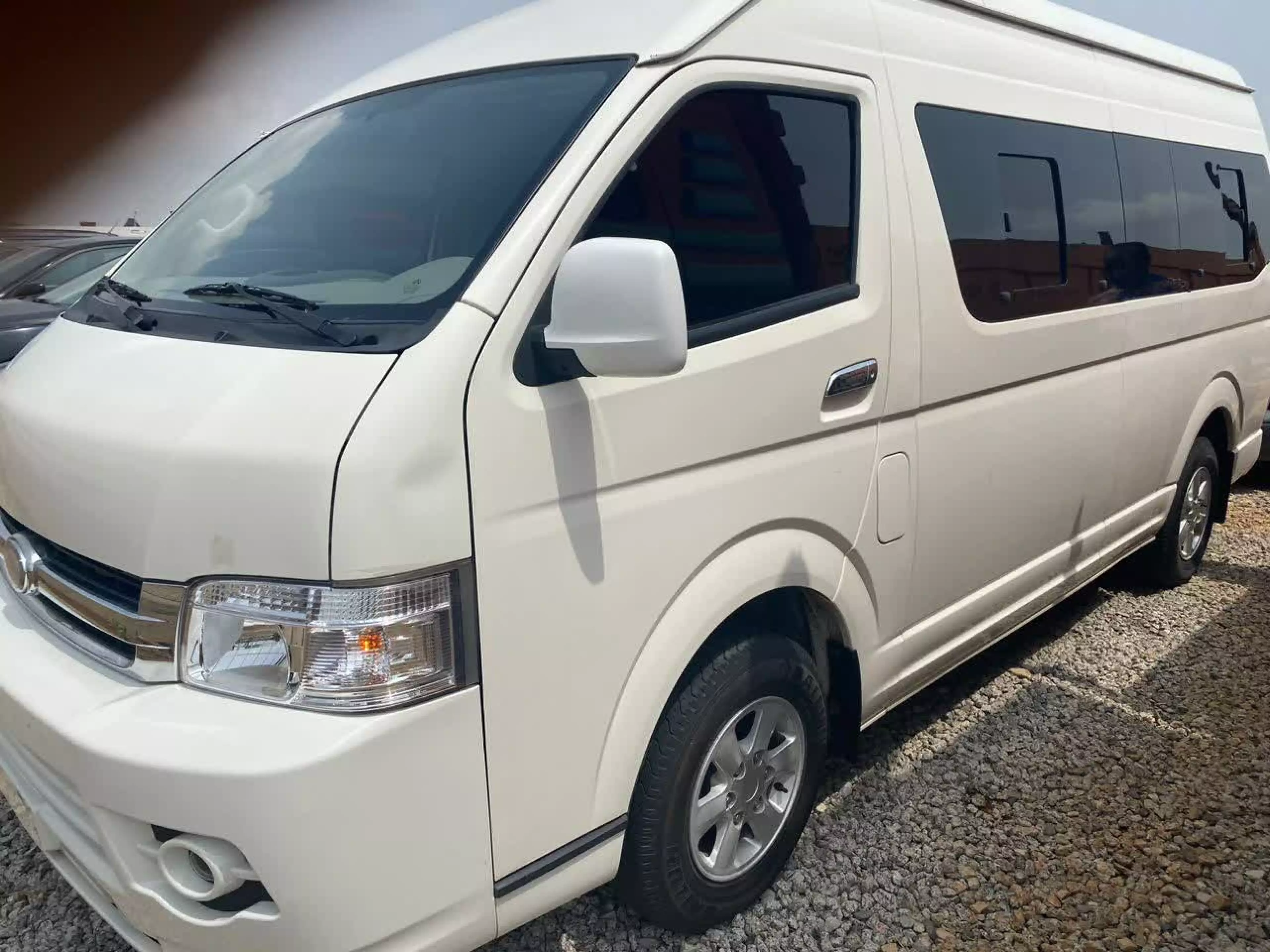 Toyota Hiace - 2017