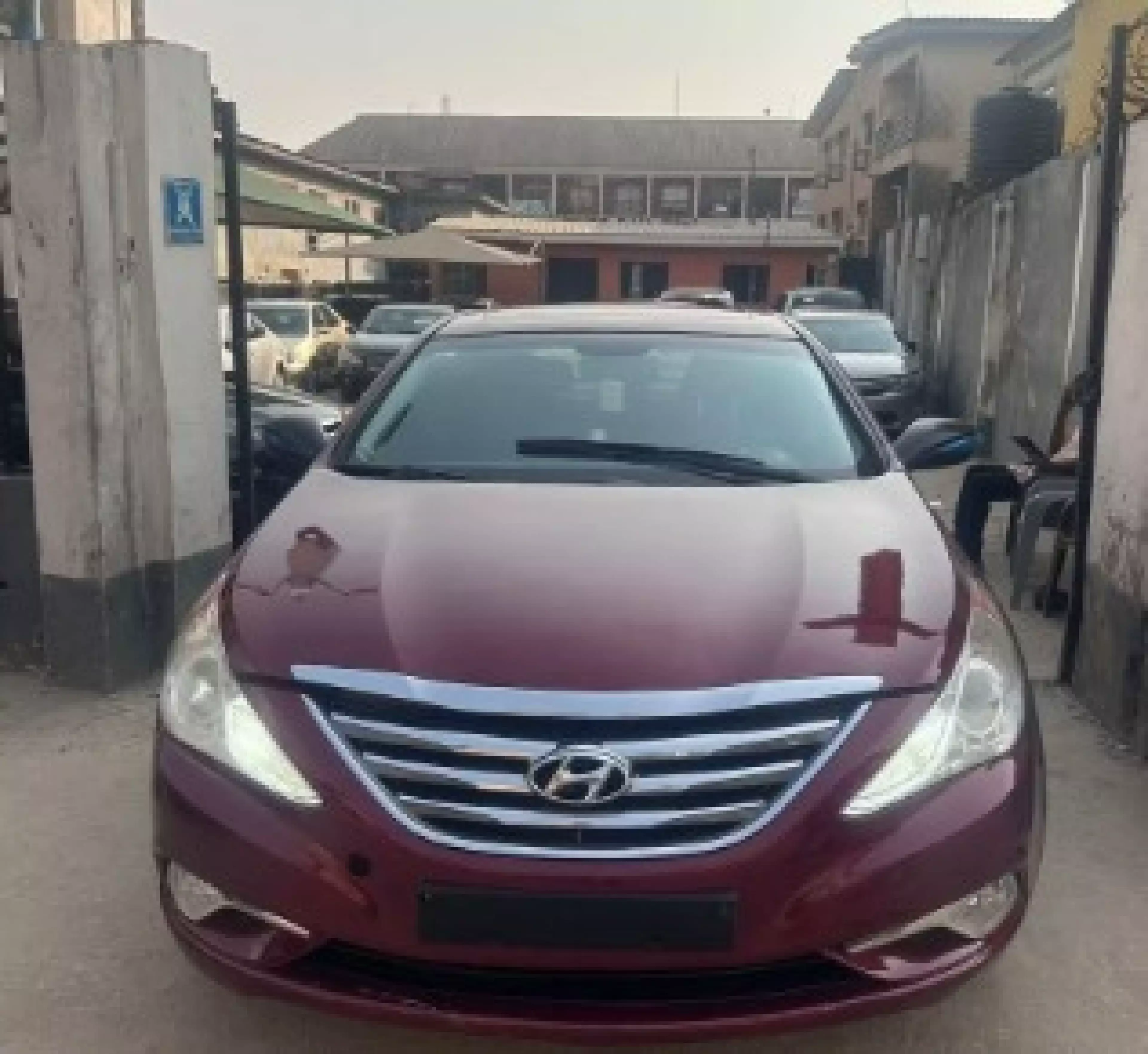 Hyundai Sonata - 2013