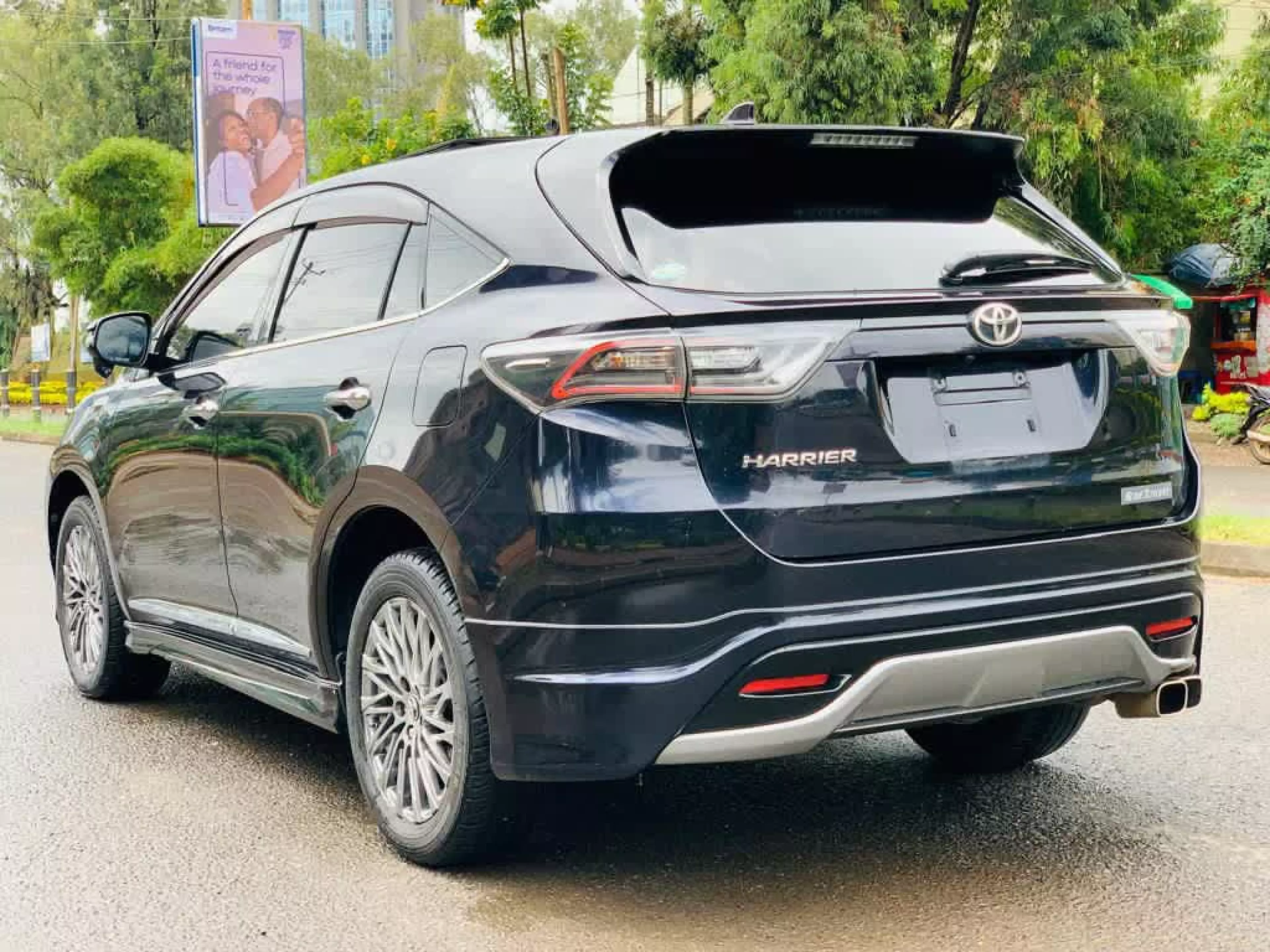 Toyota Harrier - 2016