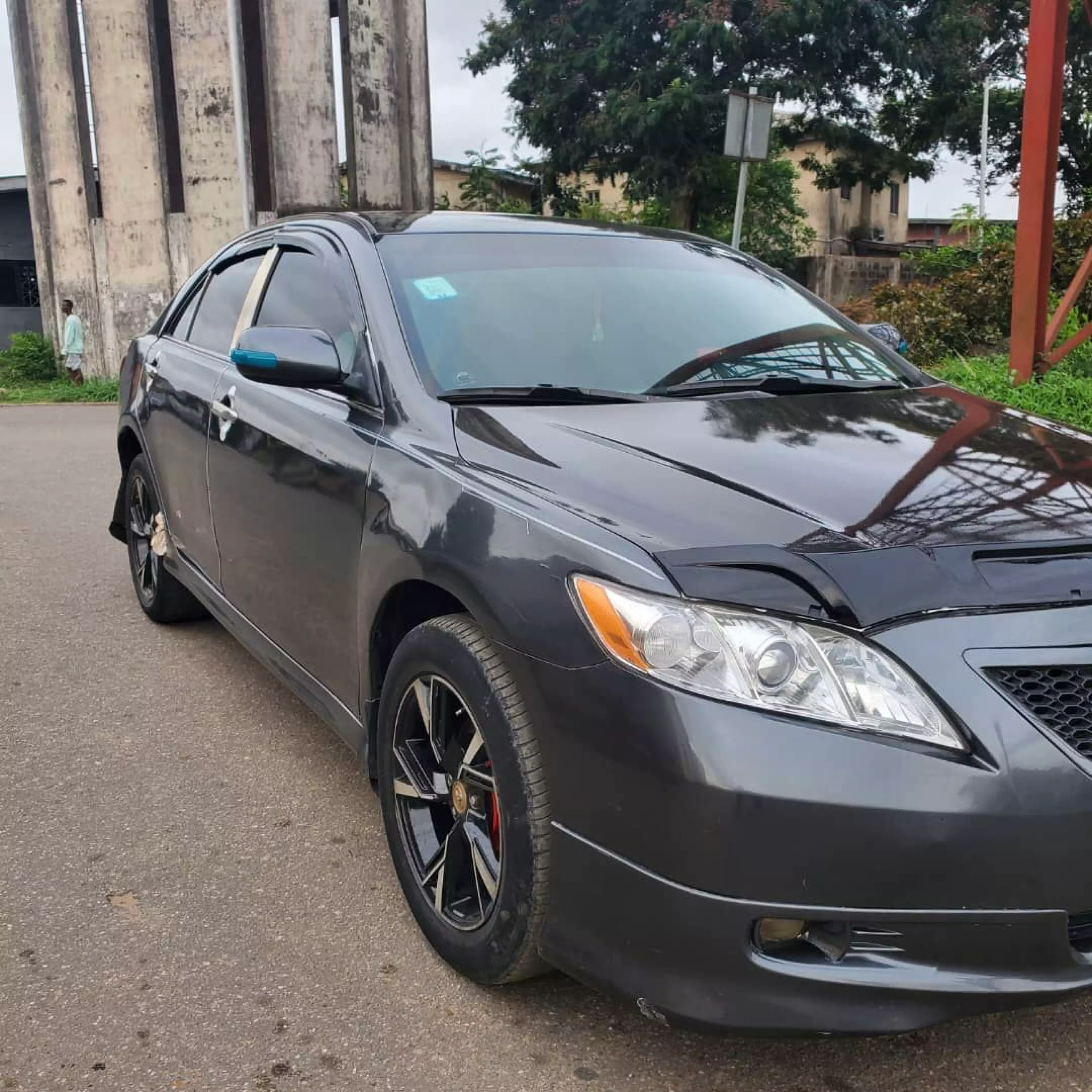 Toyota Camry   - 2009