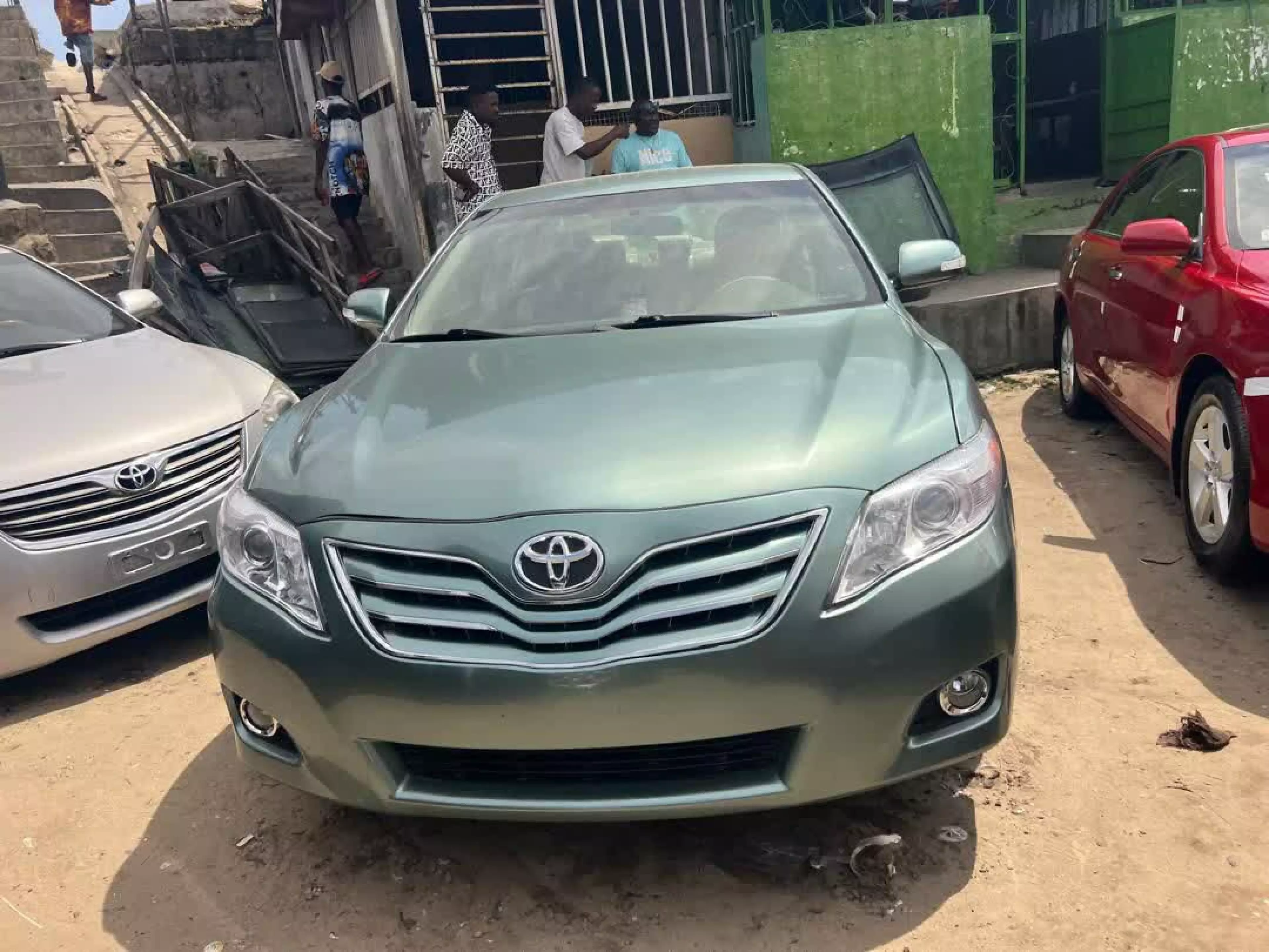 Toyota Camry   - 2007