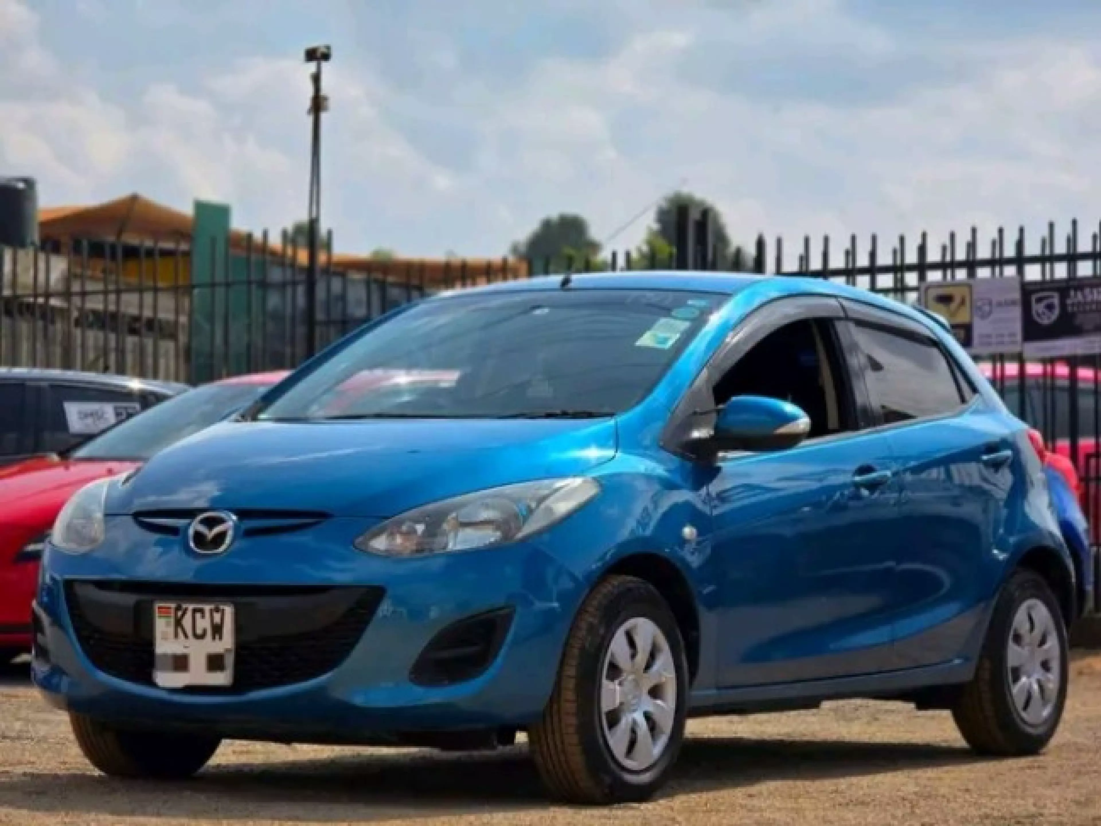 Mazda Demio - 2013