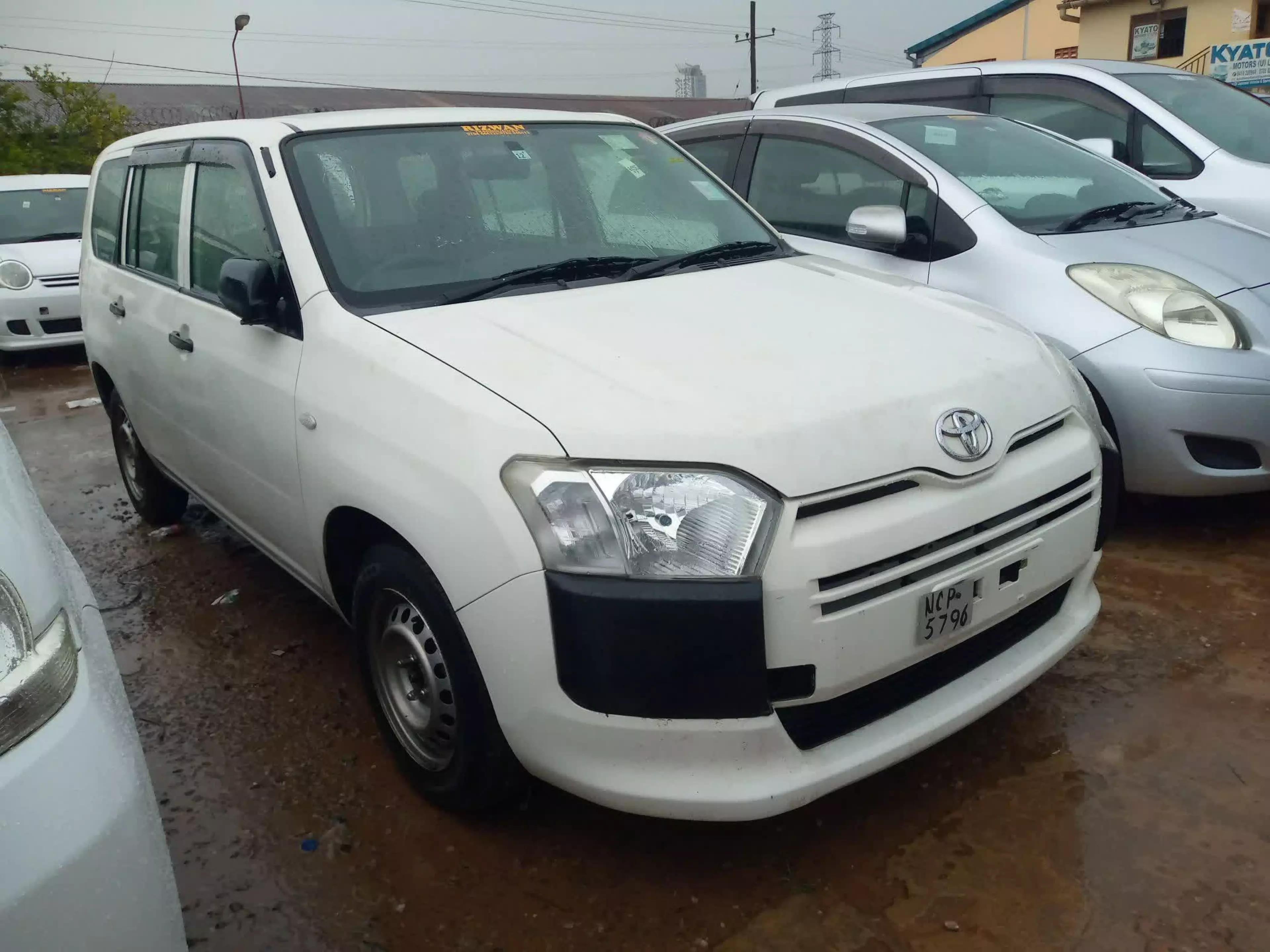 Toyota Probox  - 2015