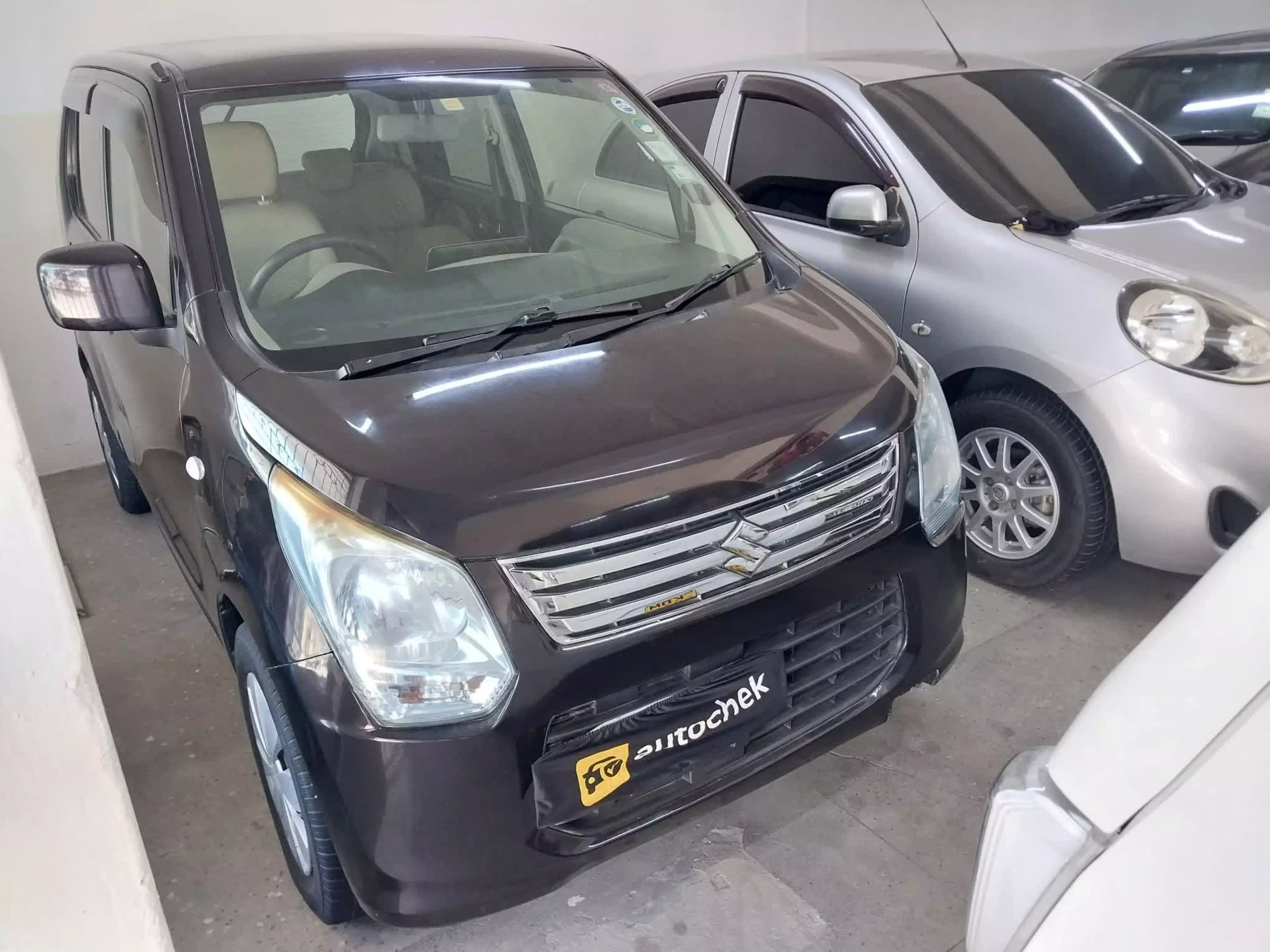 SUZUKI Wagon R - 2014