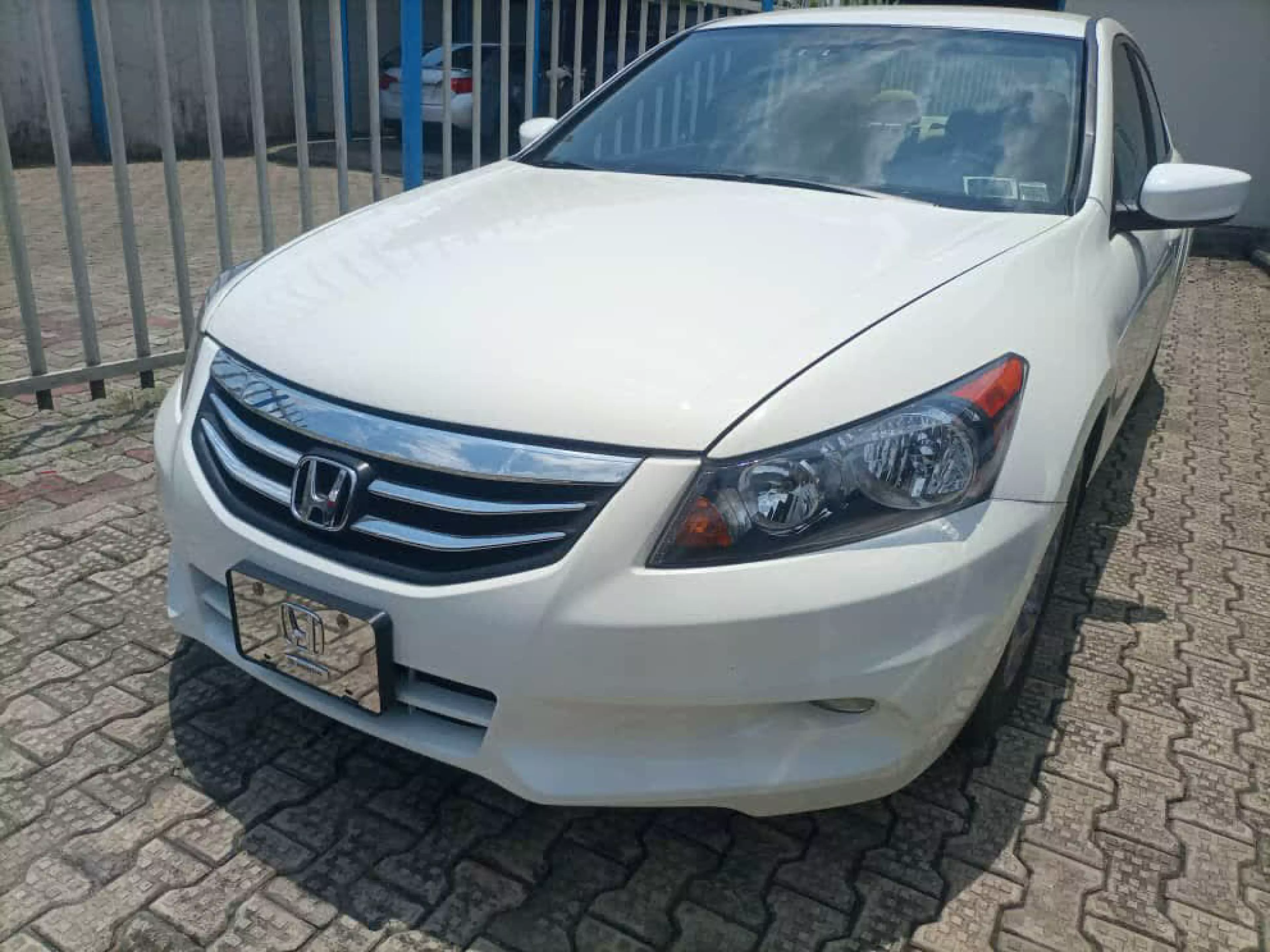 Honda Accord - 2012