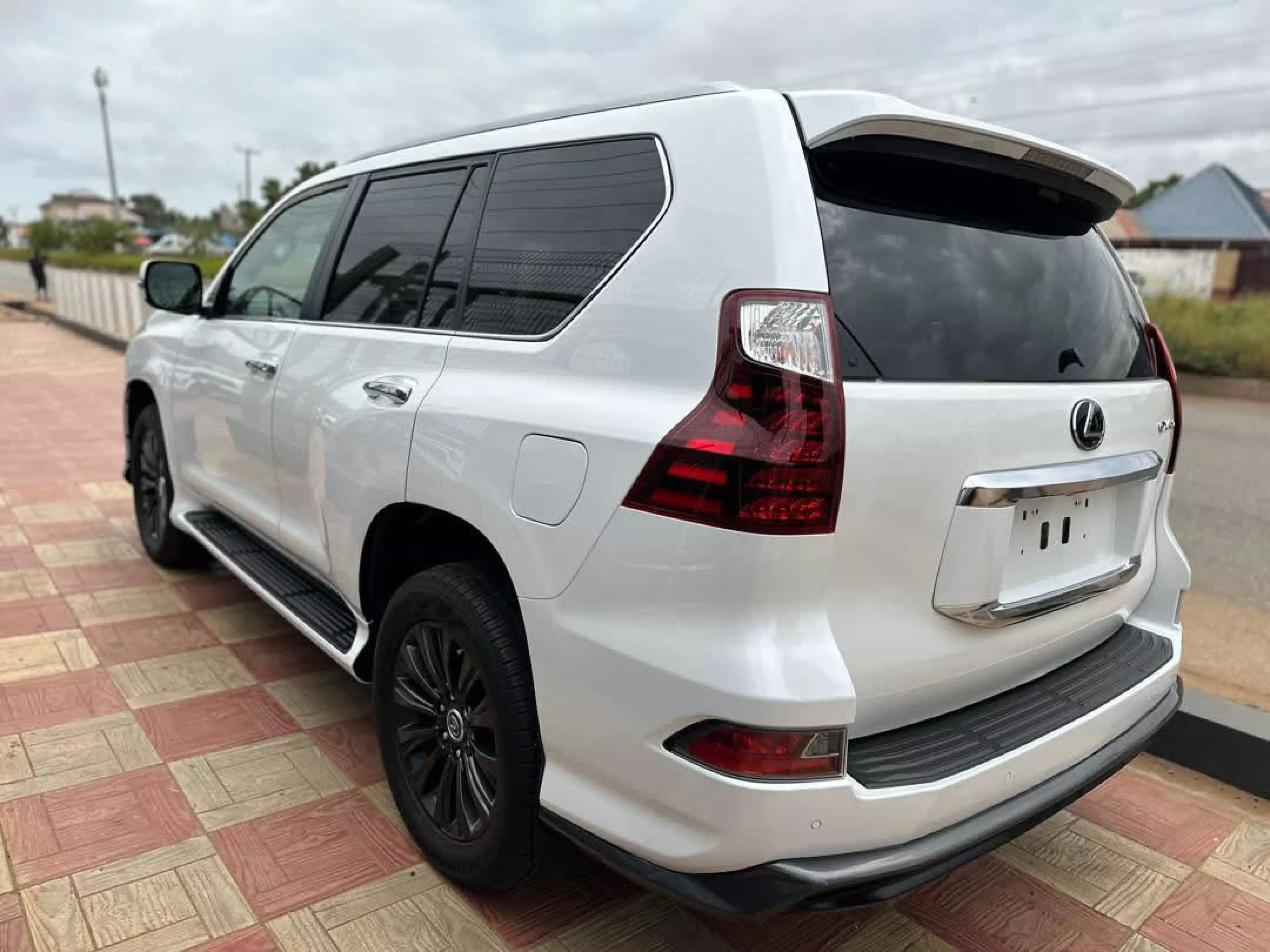 Lexus GX 460   - 2020