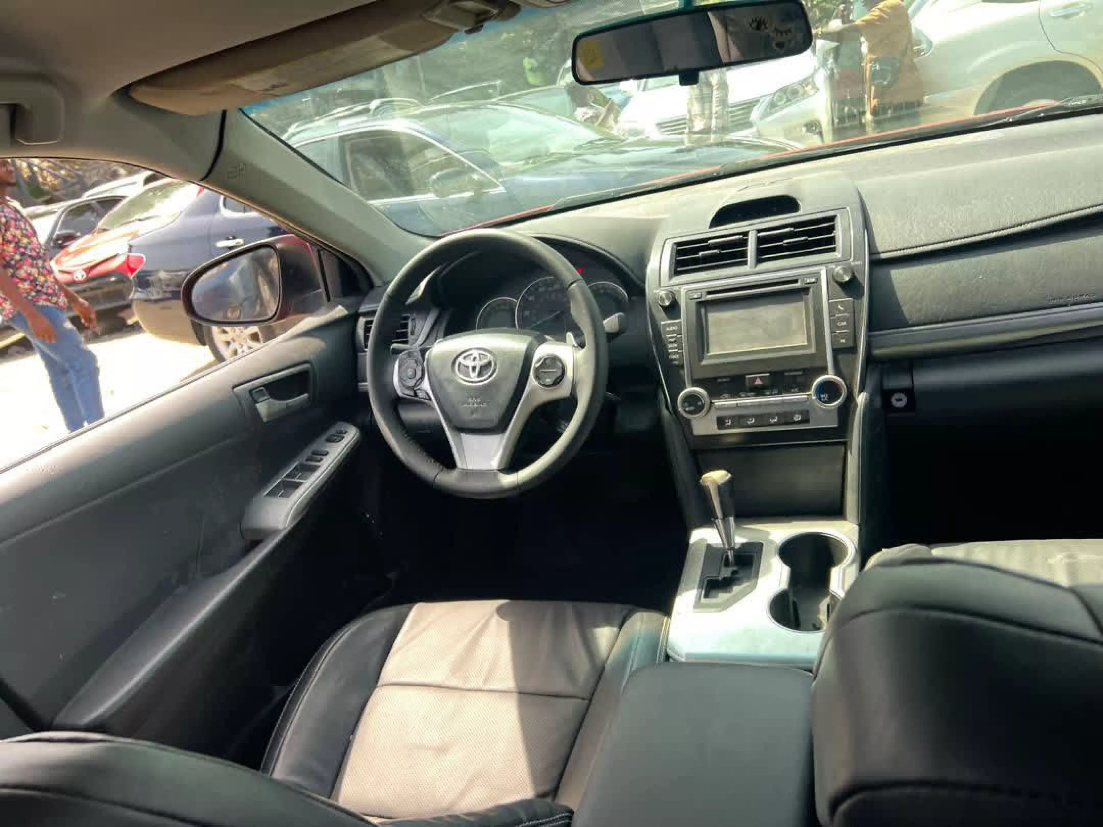Toyota Camry   - 2012