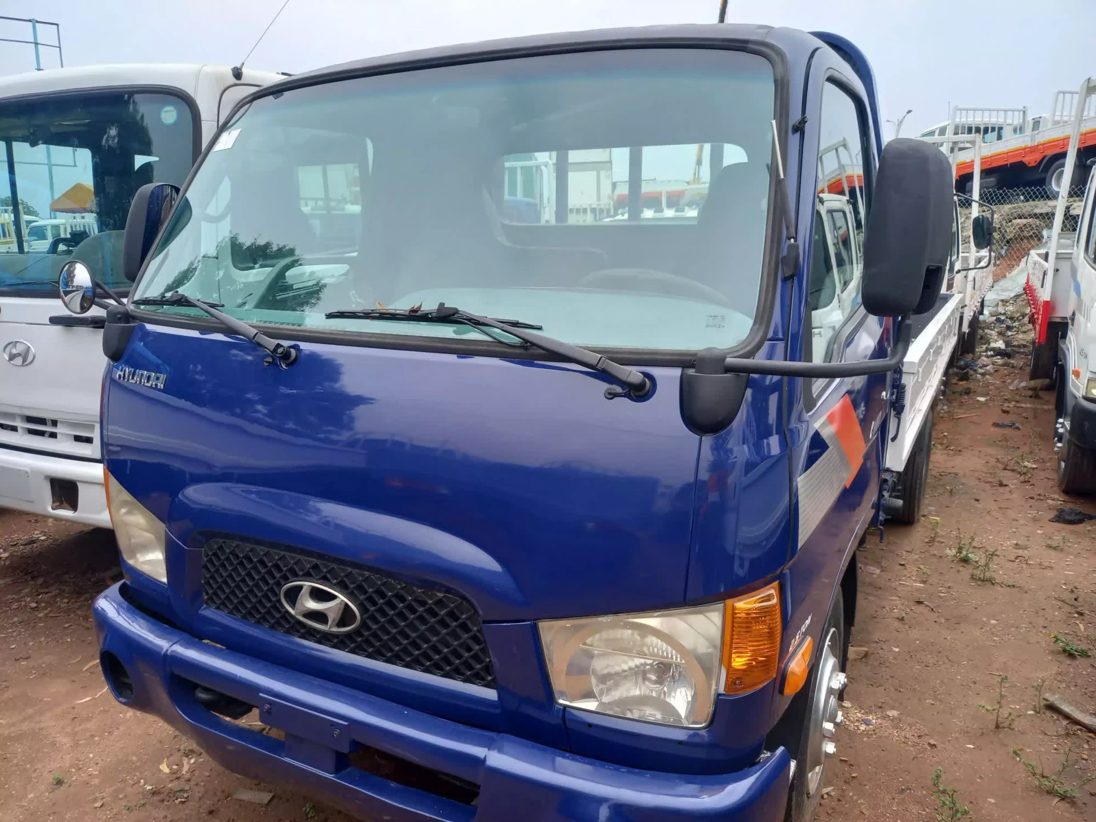 Hyundai Mighty - 2004
