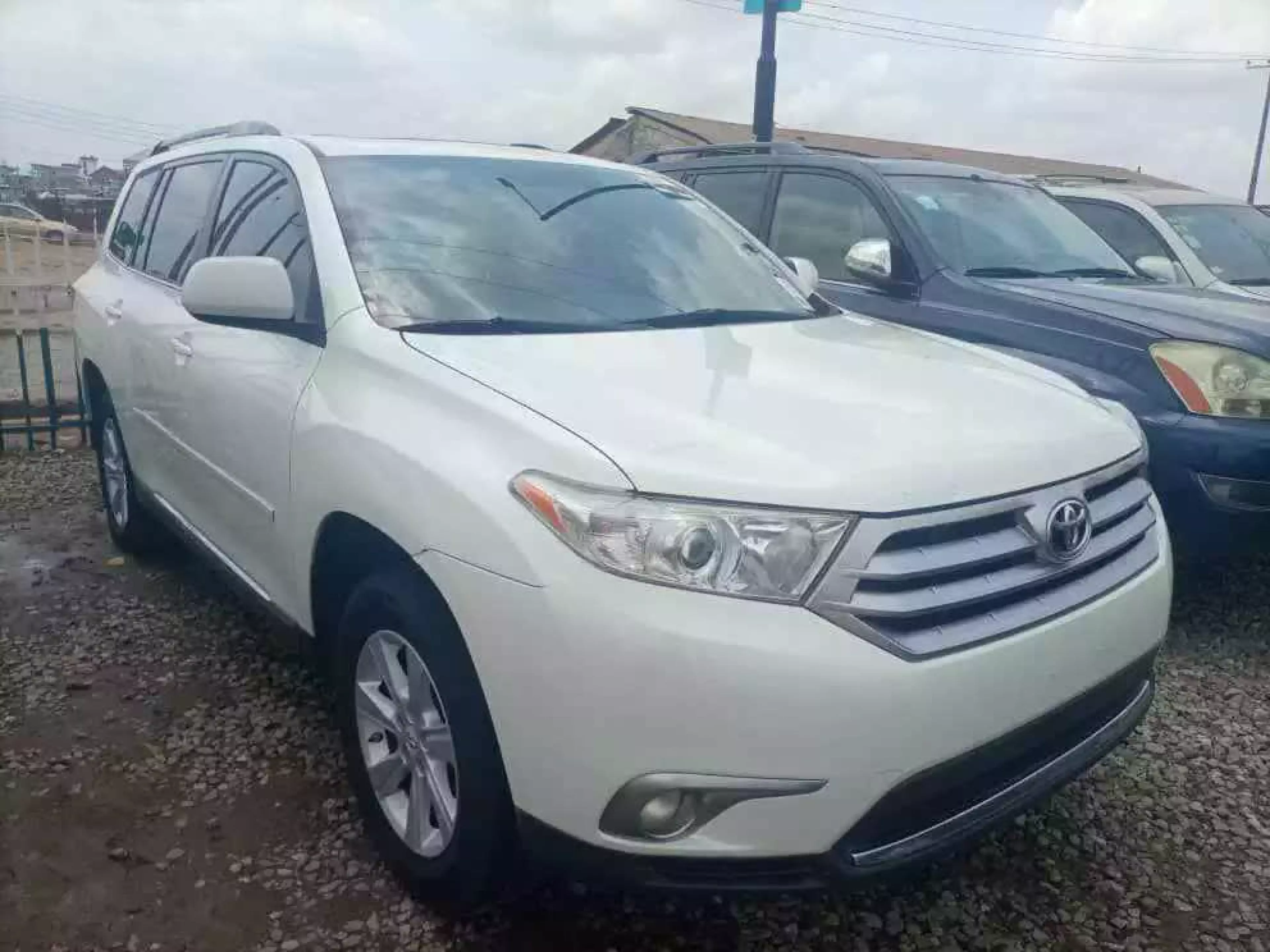 Toyota Highlander - 2012