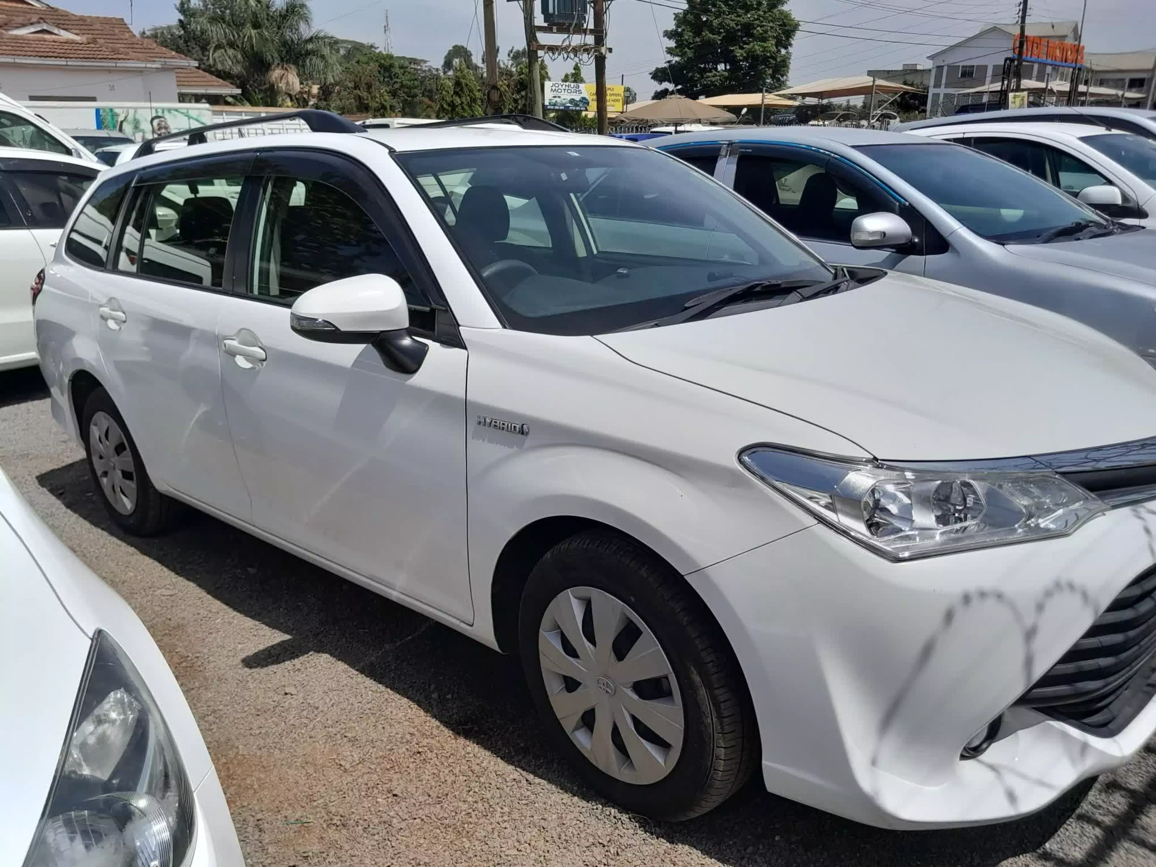 Toyota Fielder hybrid  - 2015