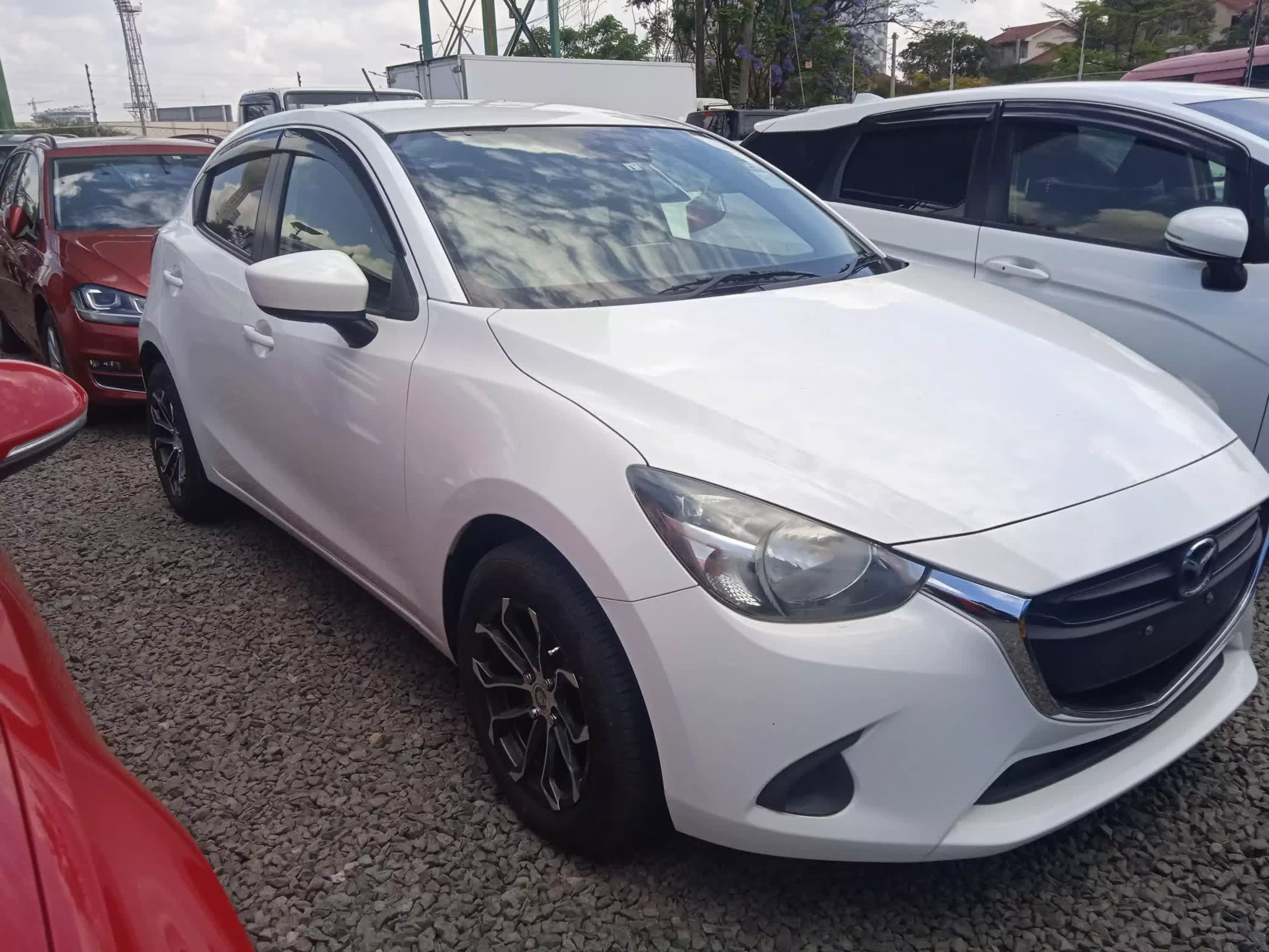 Mazda Demio - 2015
