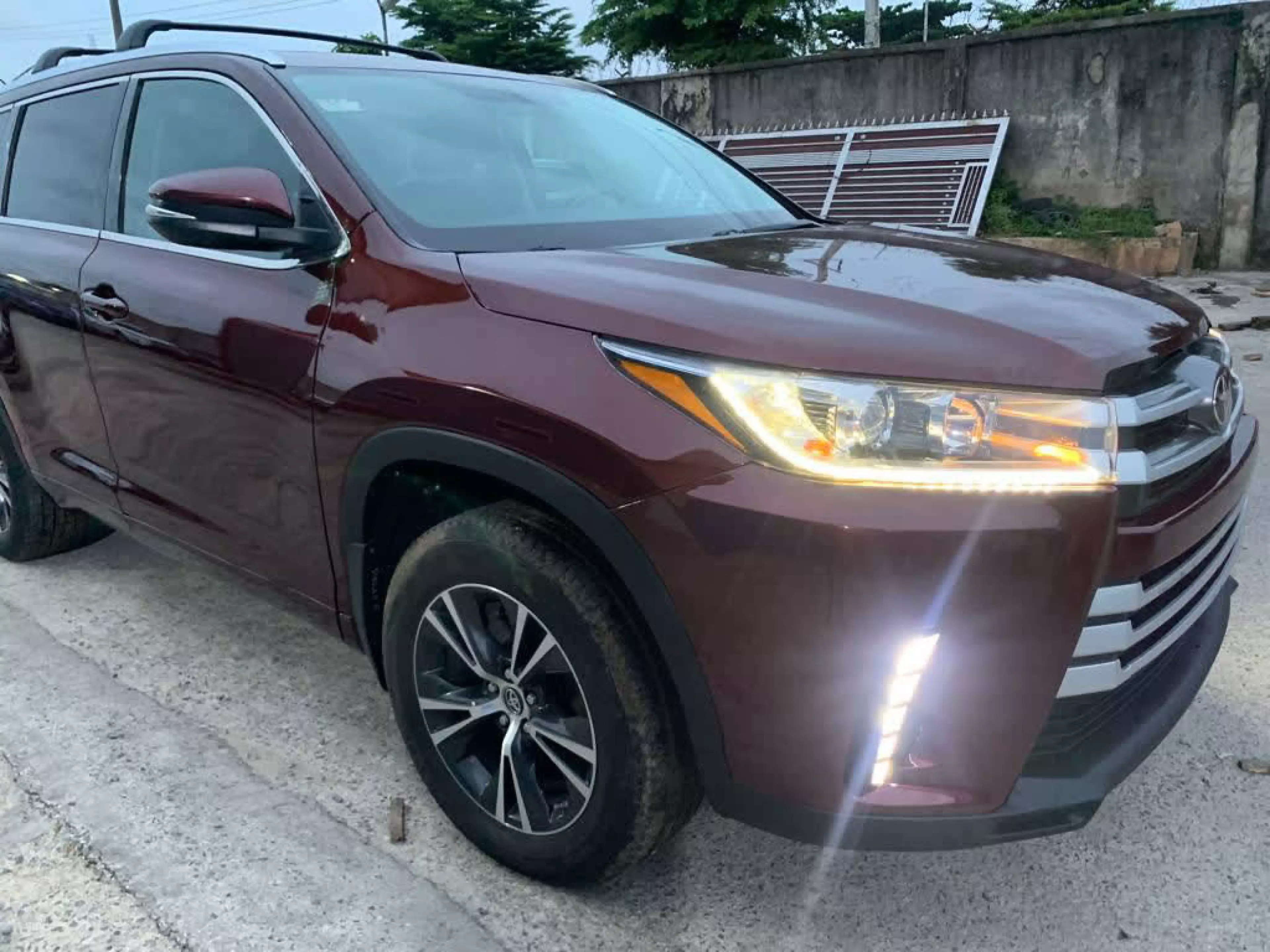 Toyota Highlander - 2016